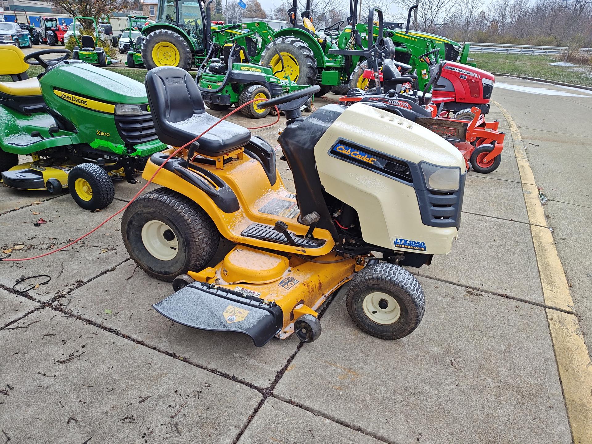 Cub Cadet LTX1050