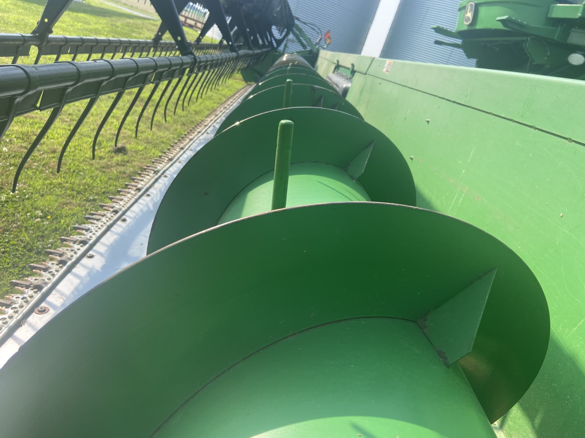 2004 John Deere 630F Image