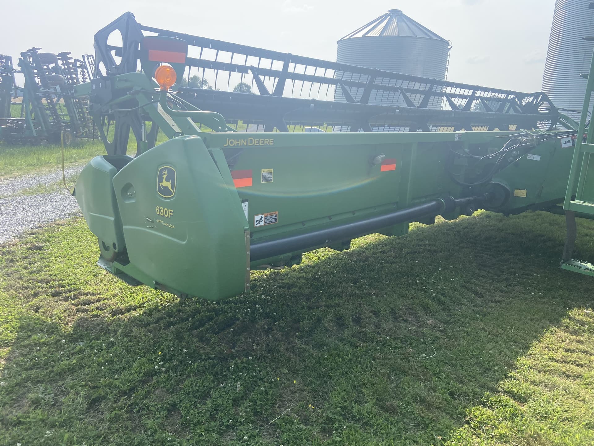 2004 John Deere 630F Image