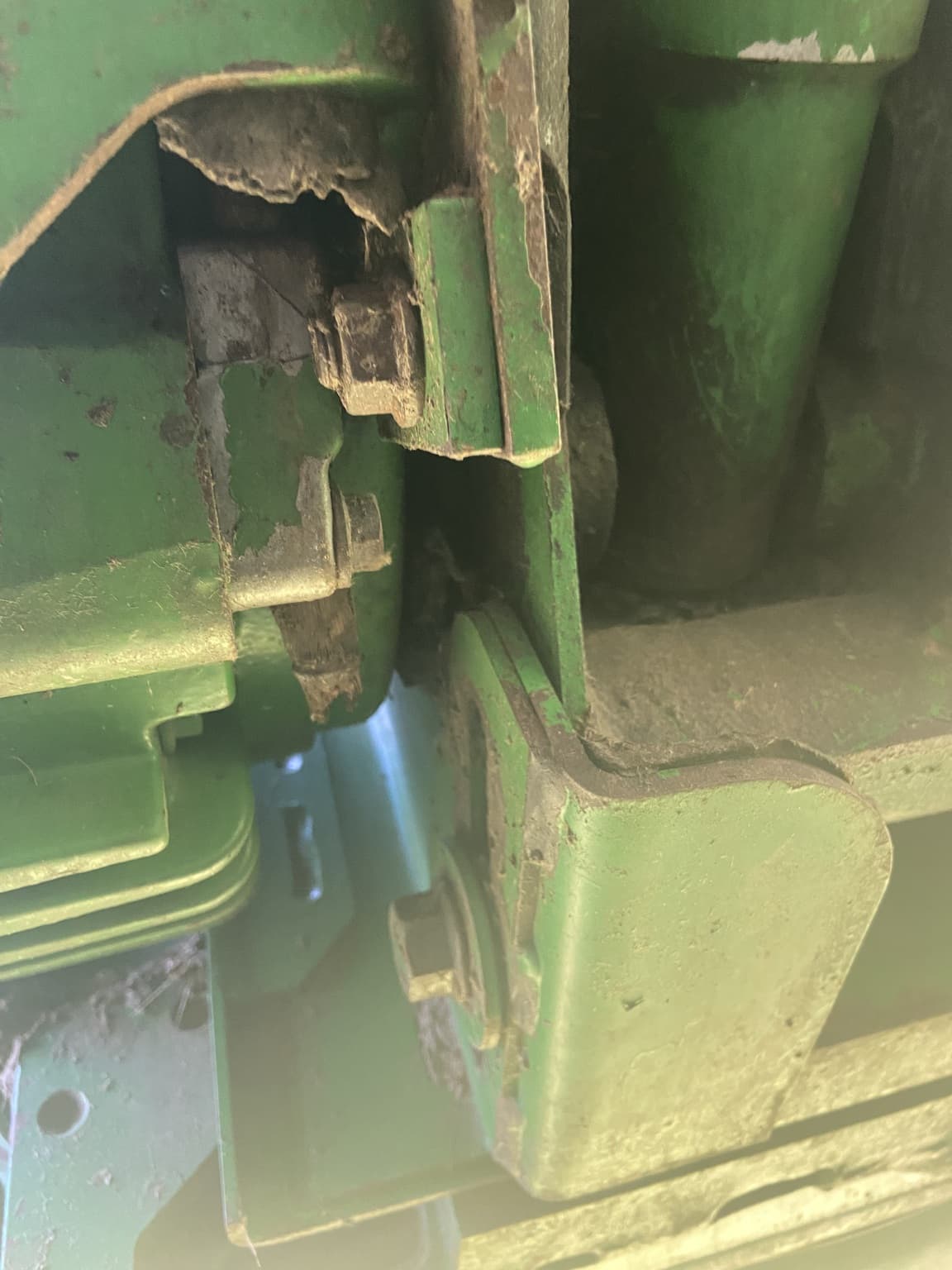 2004 John Deere 630F Image