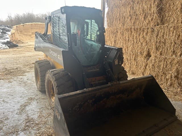 2022 John Deere 324G Image