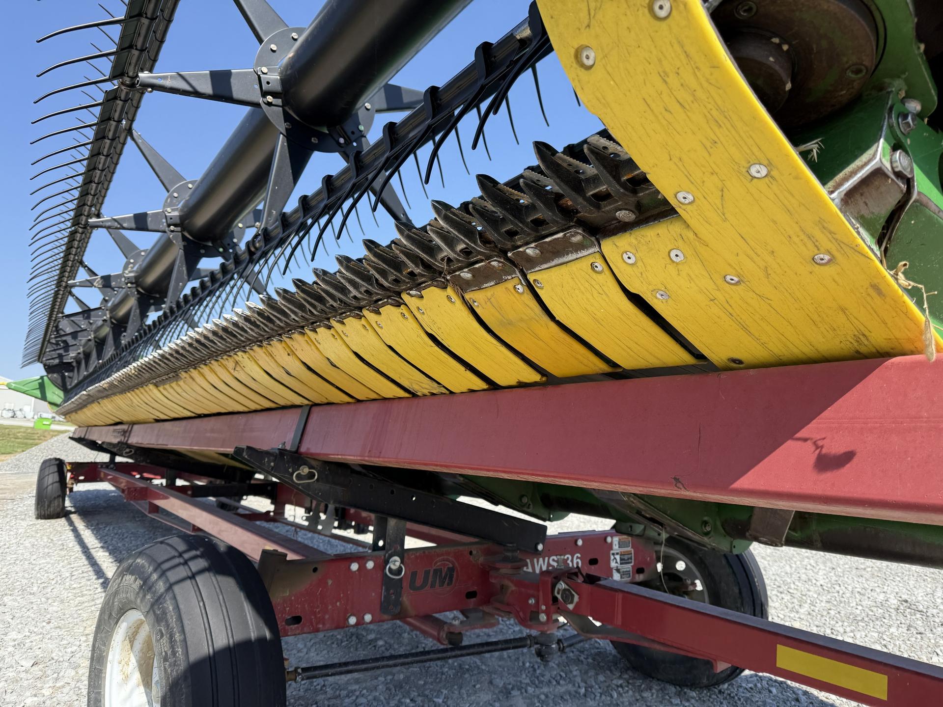 2013 John Deere 635FD Image