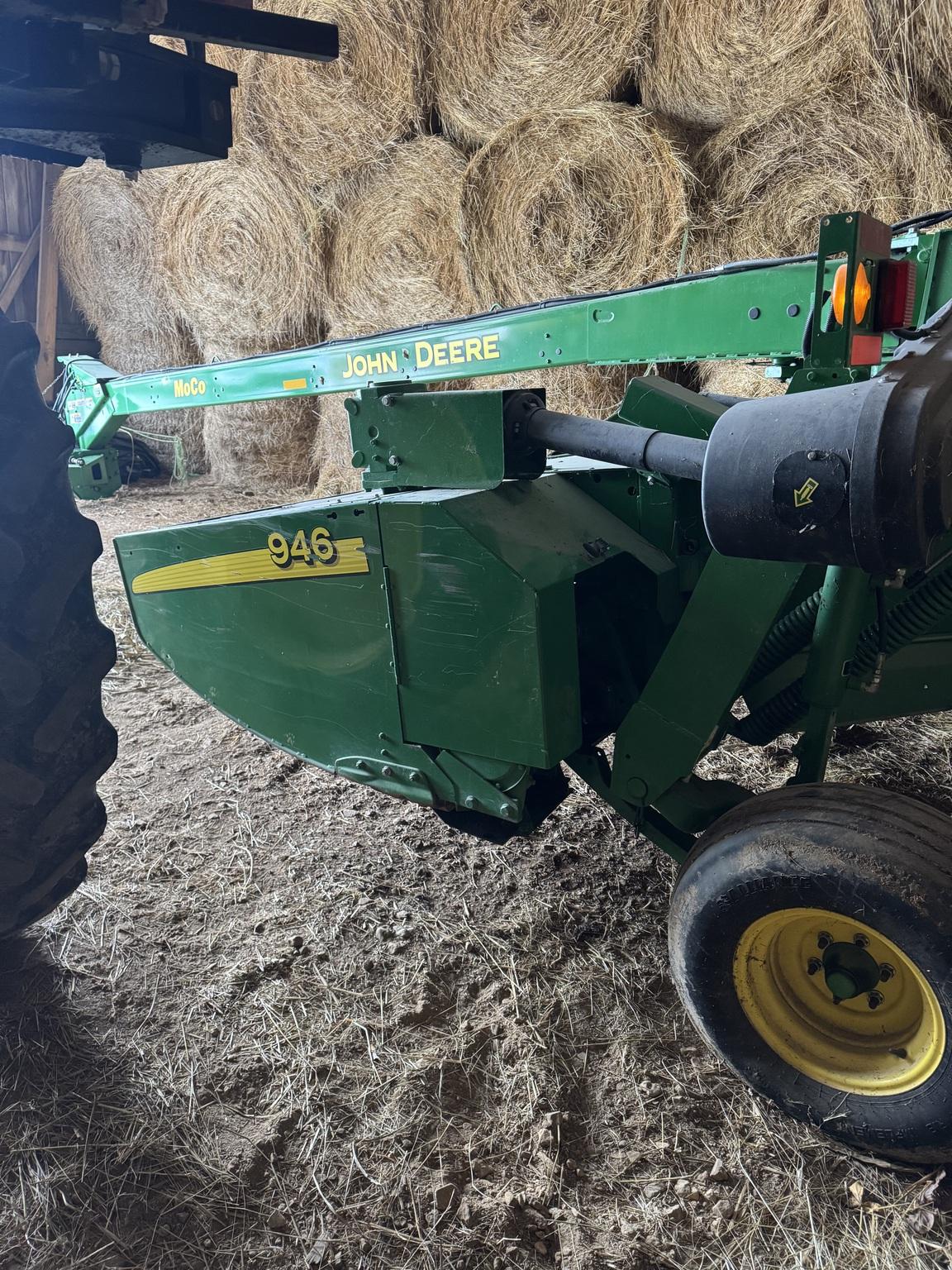 2020 John Deere 946 Image