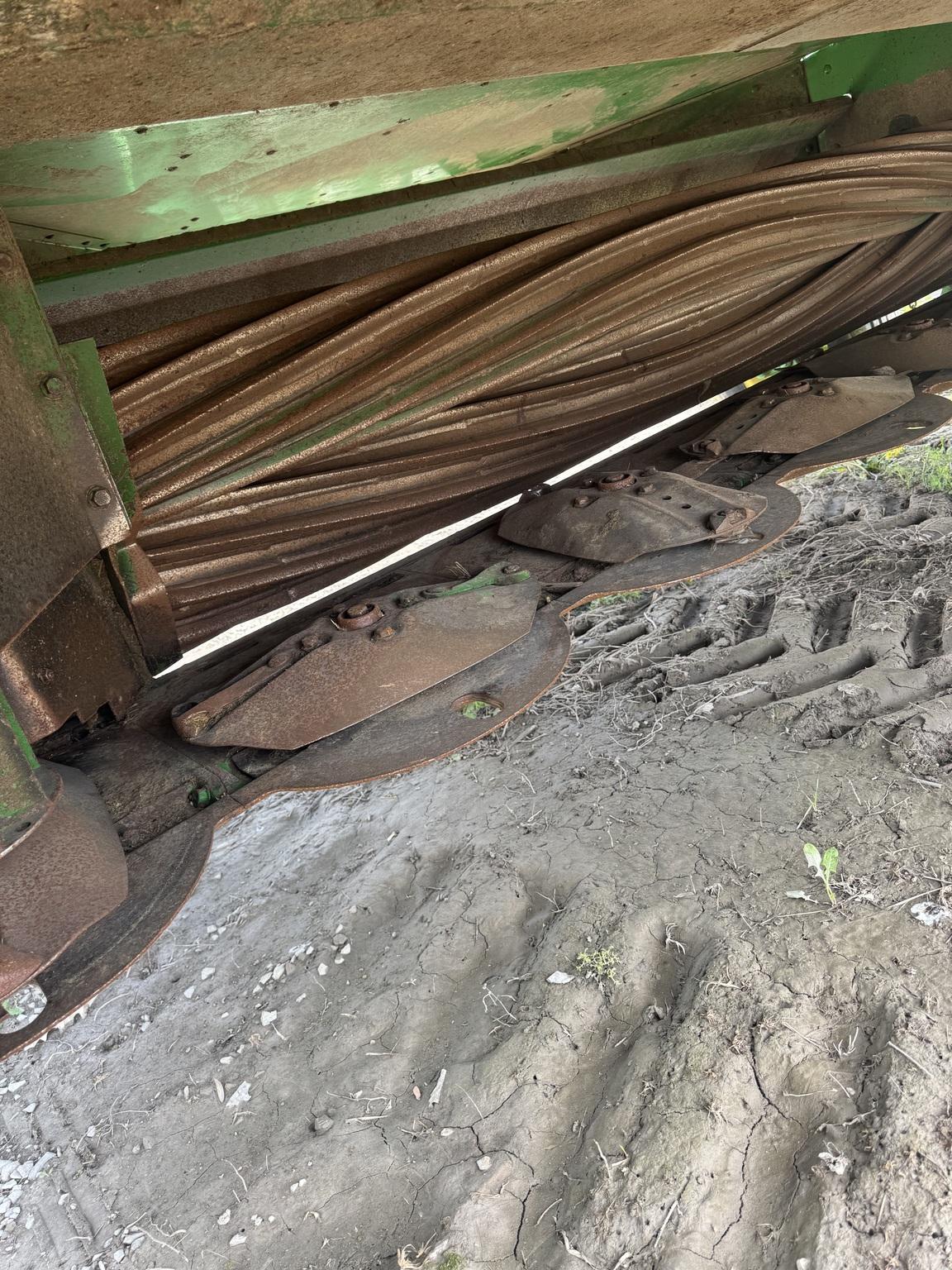 2020 John Deere 946 Image