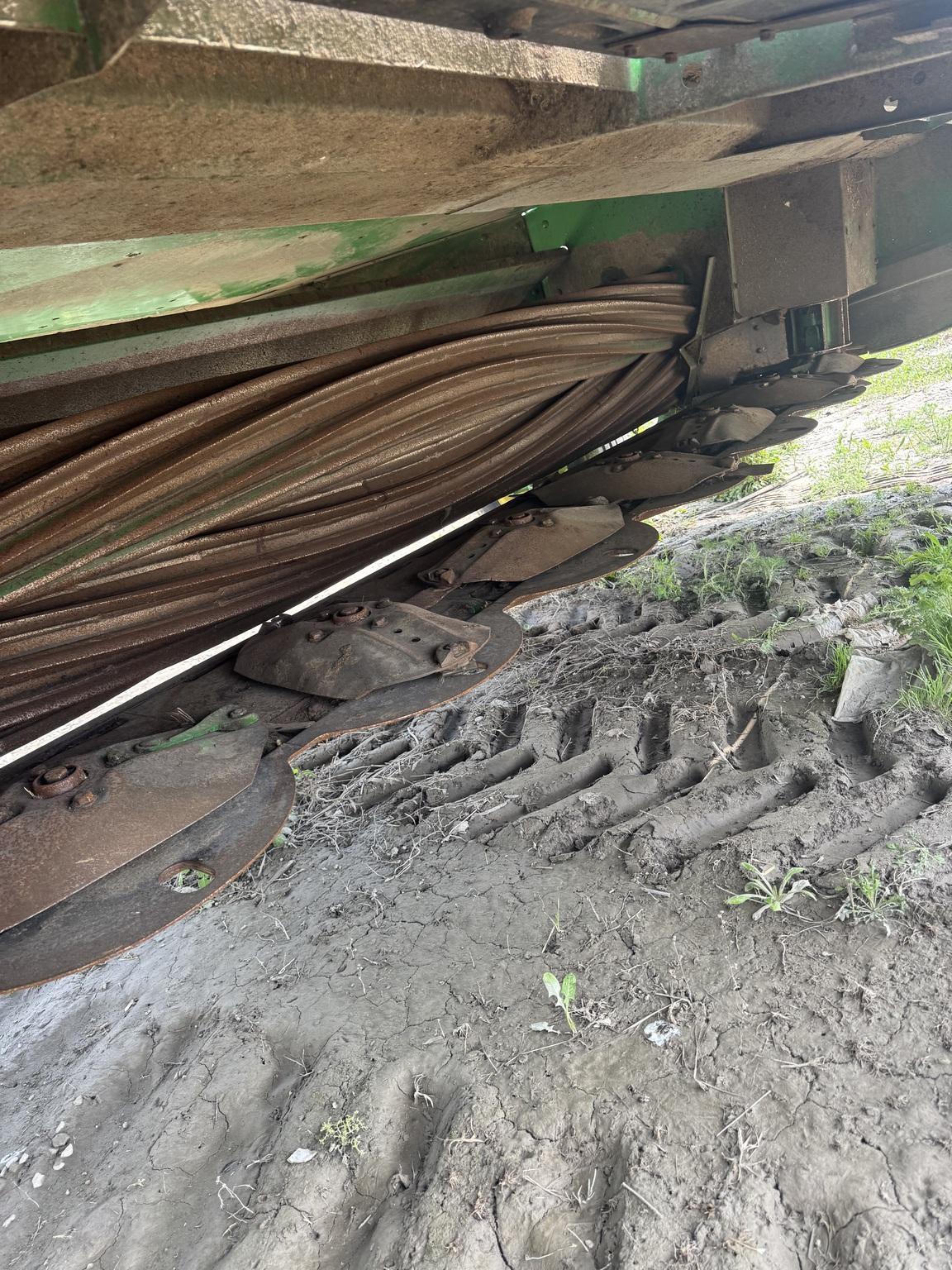 2020 John Deere 946 Image