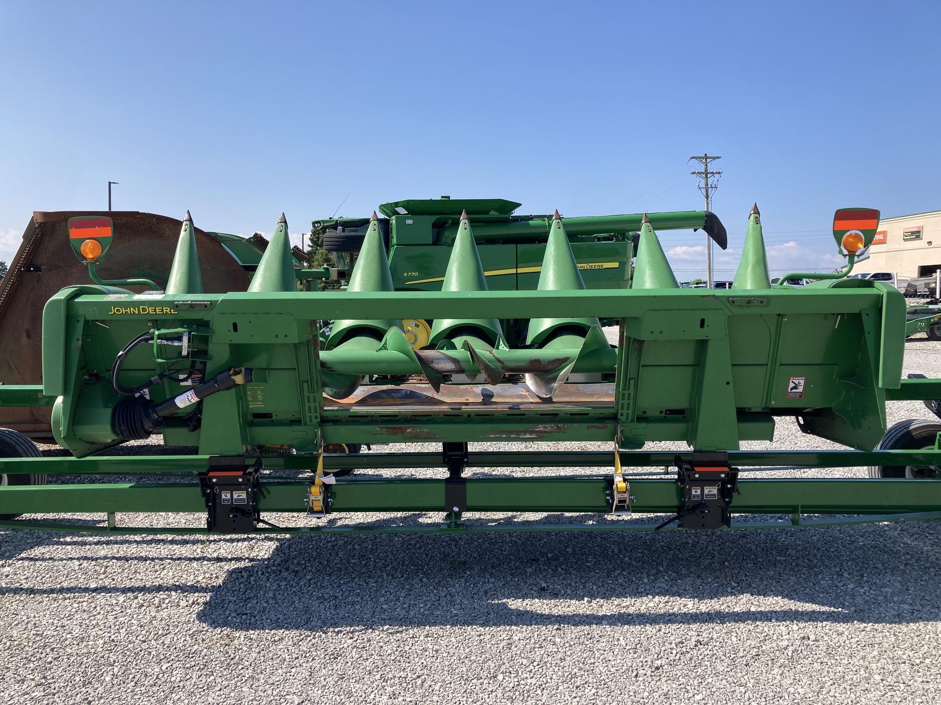 2009 John Deere 606C