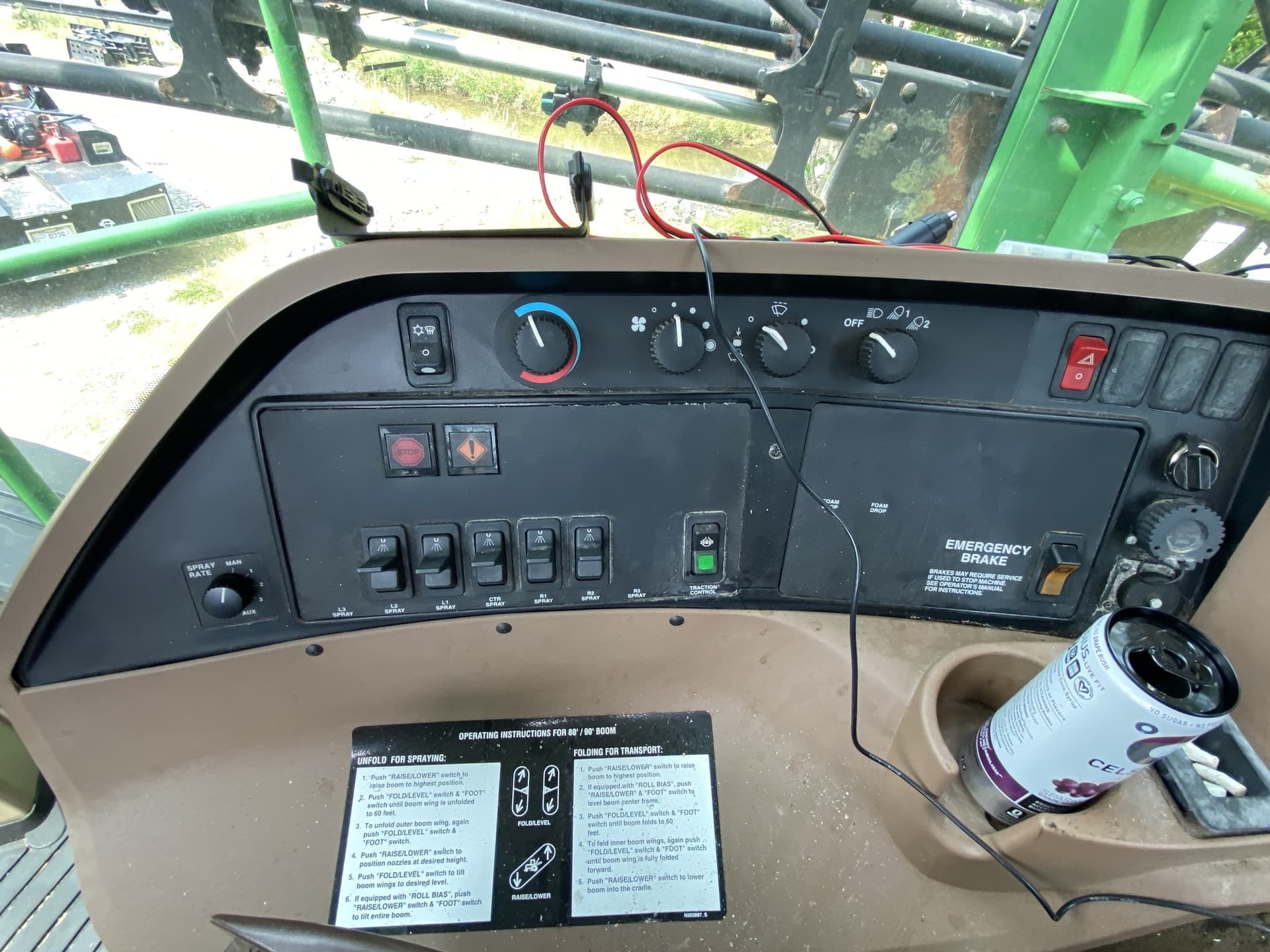 2006 John Deere 4720