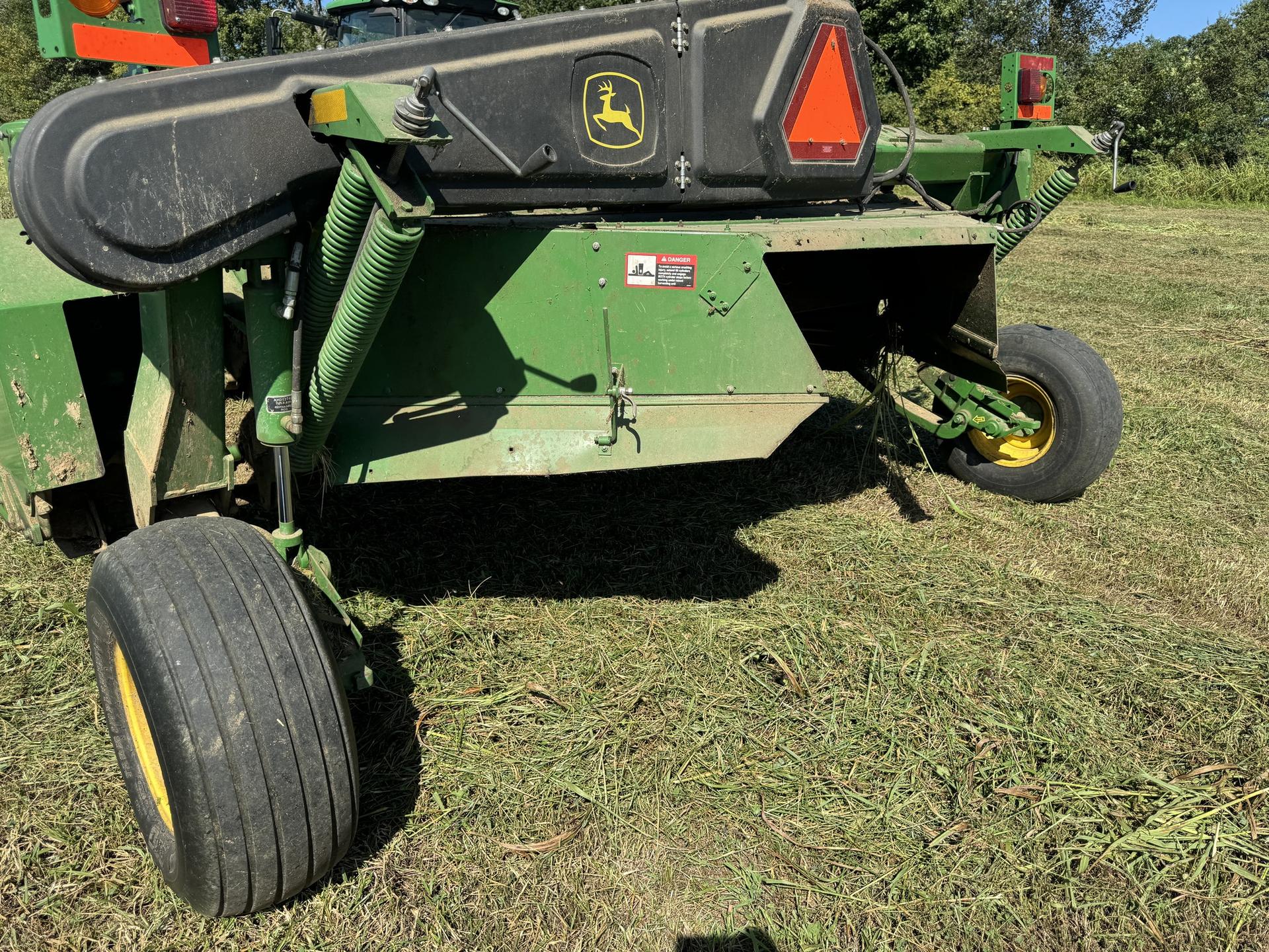 2018 John Deere 946 Image
