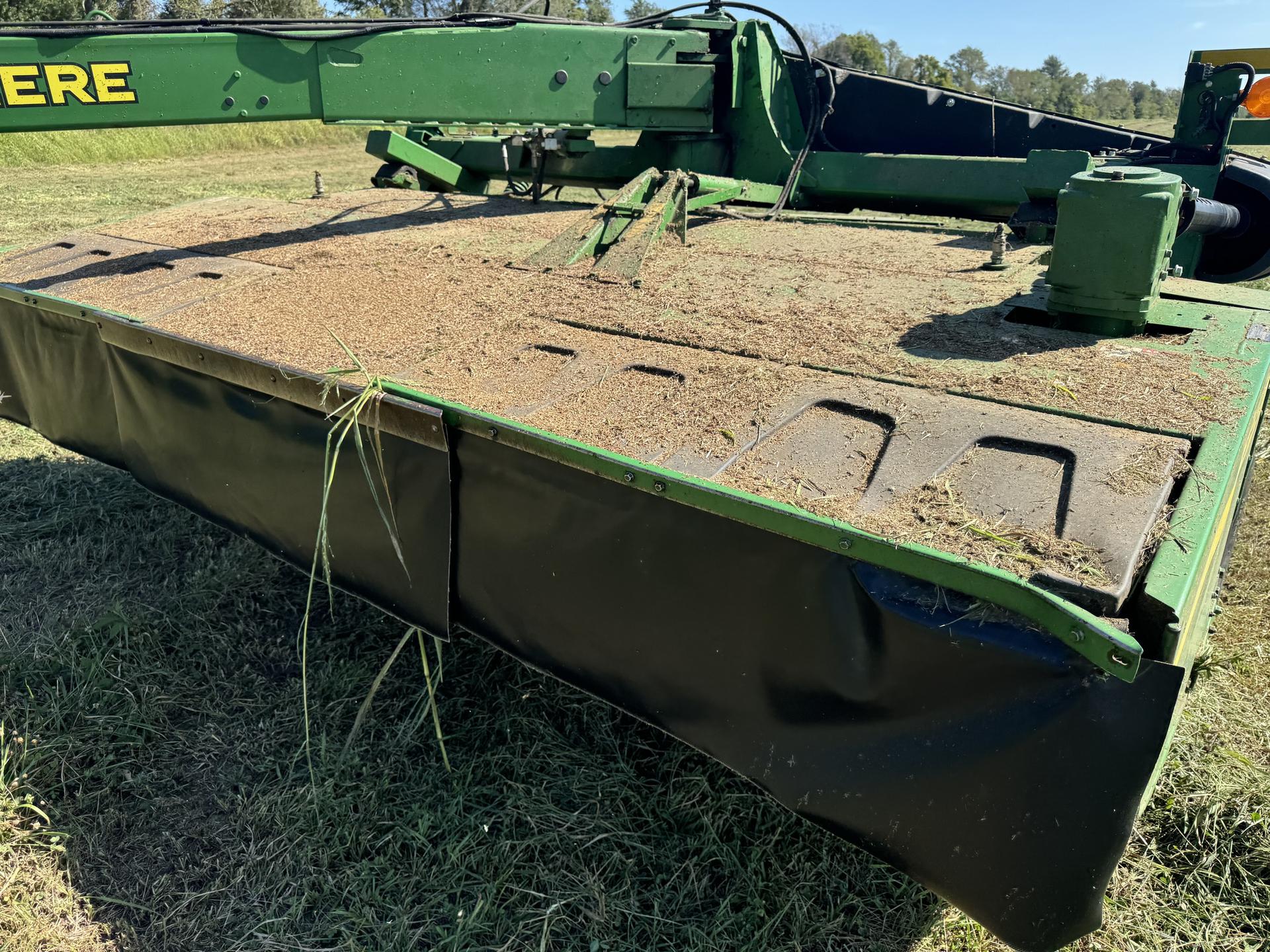 2018 John Deere 946 Image