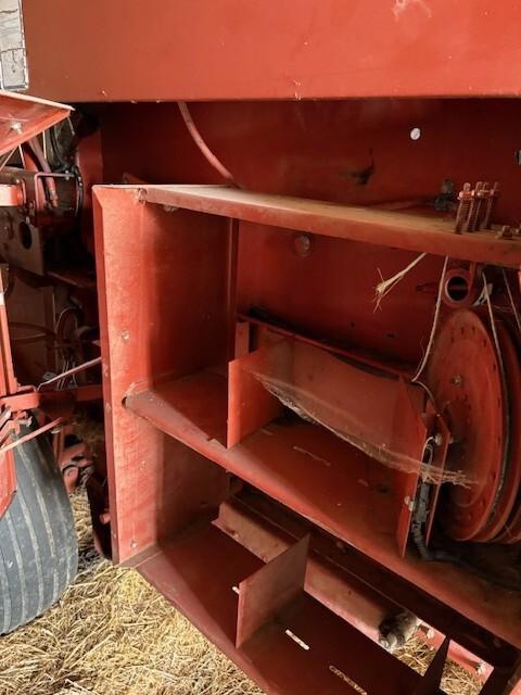 1997 Hesston 565T Image