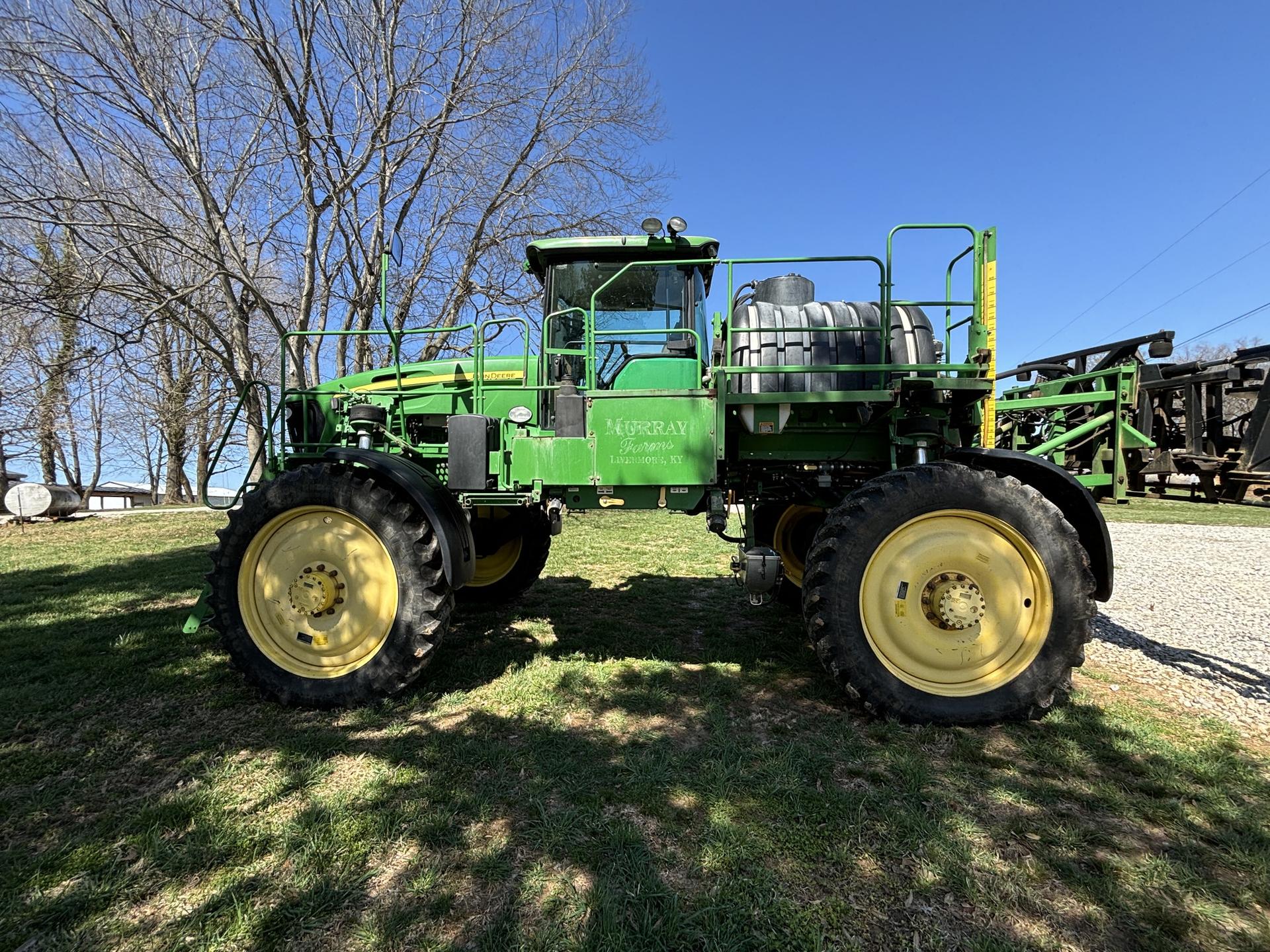 2010 John Deere 4730 Image