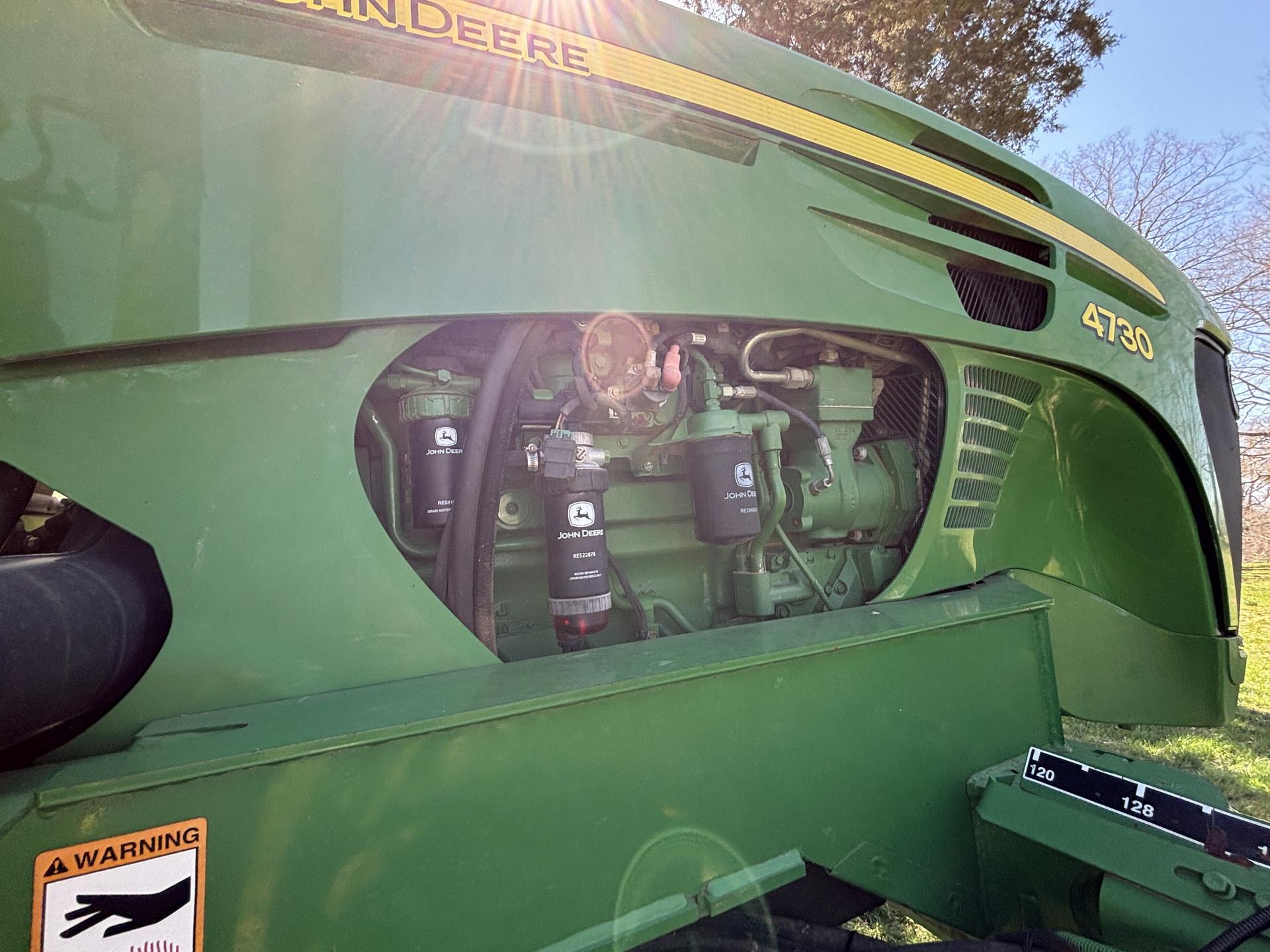 2010 John Deere 4730 Image