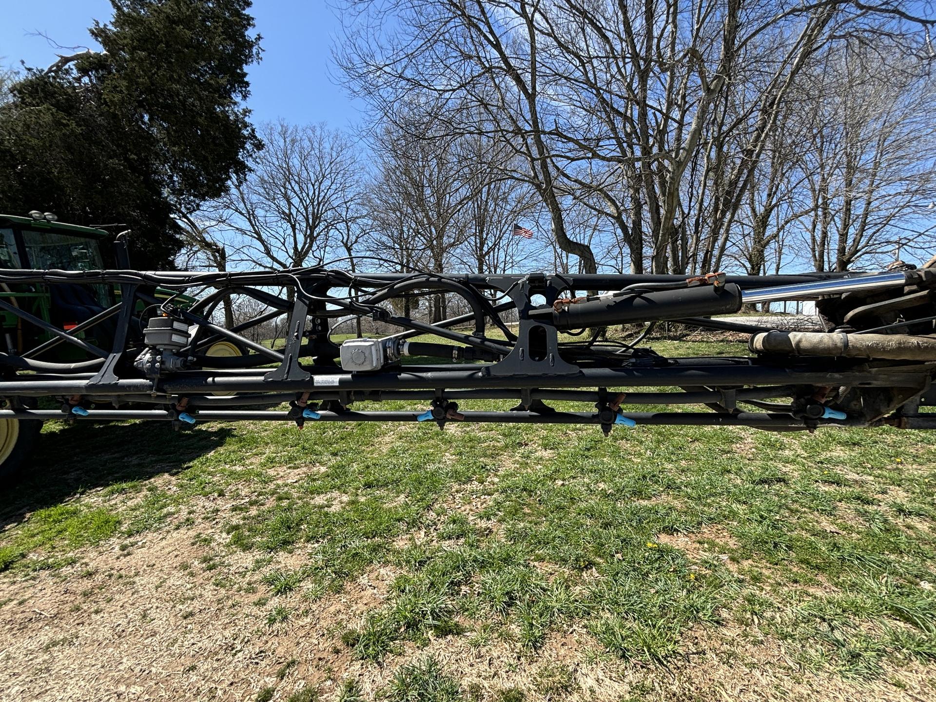 2010 John Deere 4730 Image