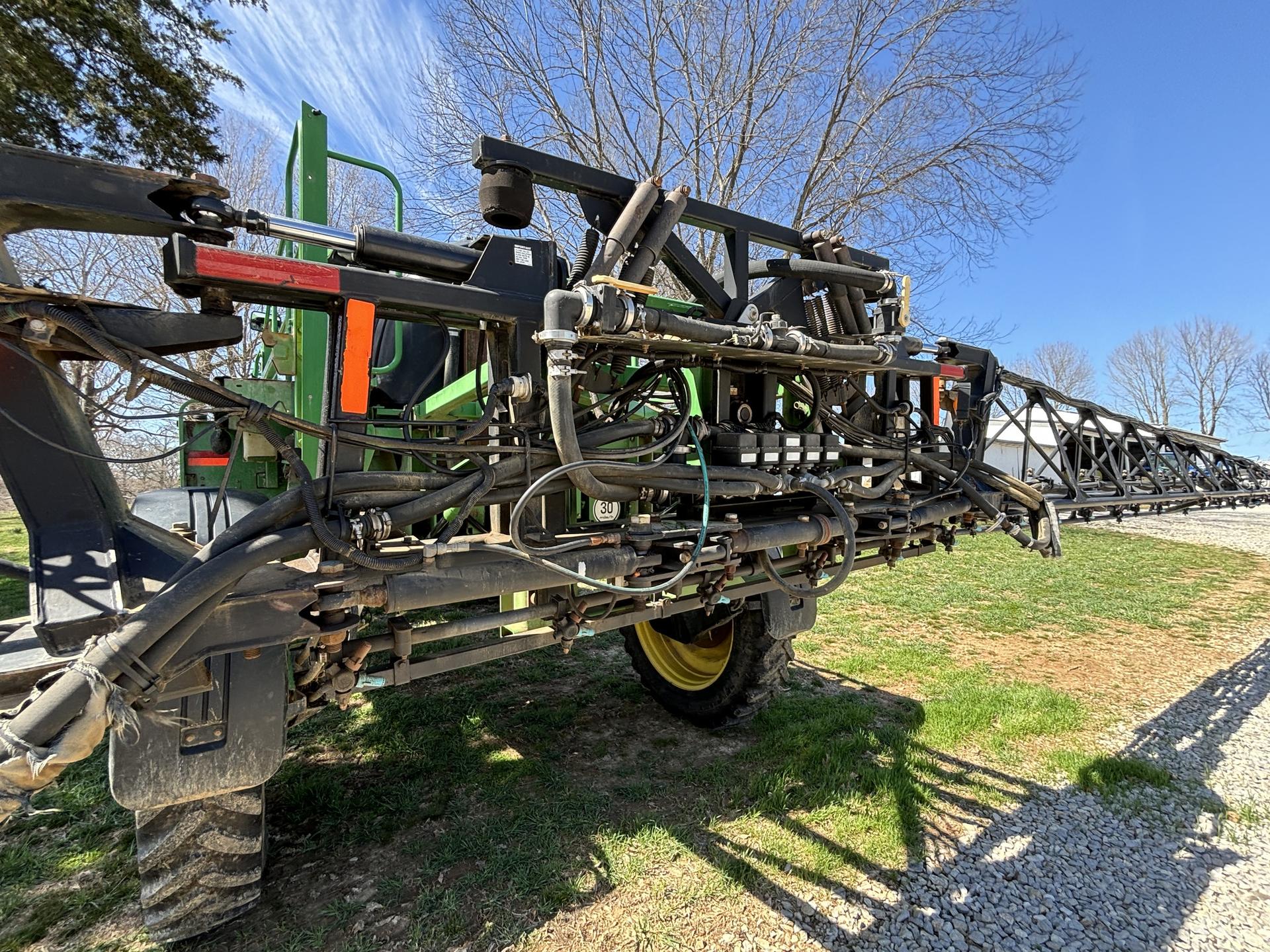 2010 John Deere 4730 Image