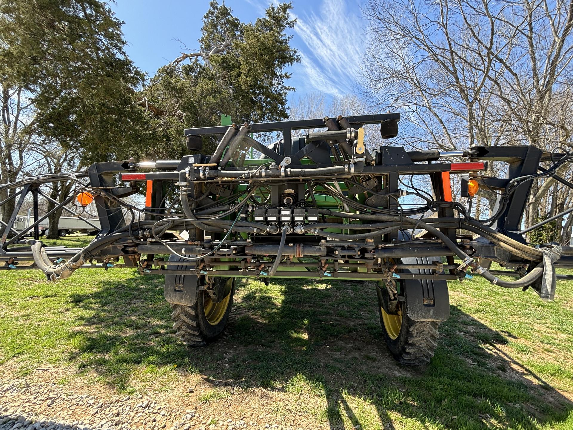 2010 John Deere 4730 Image