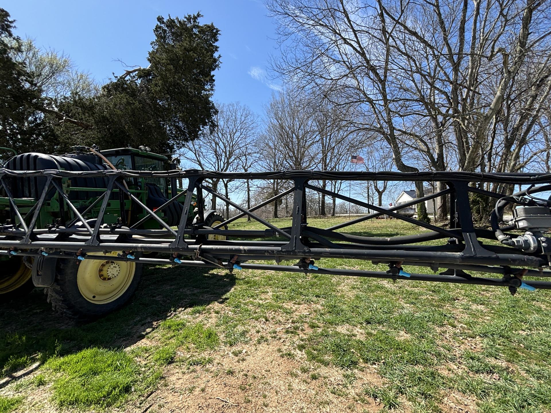 2010 John Deere 4730 Image