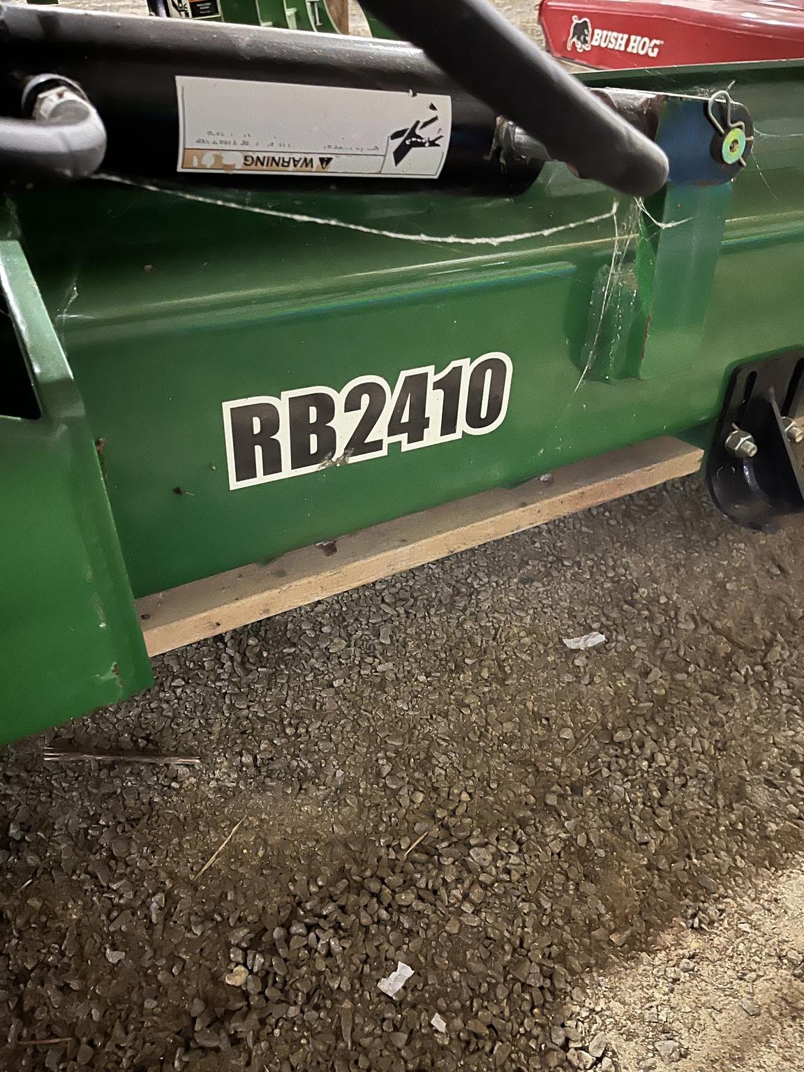 2019 Frontier RB2410 Image
