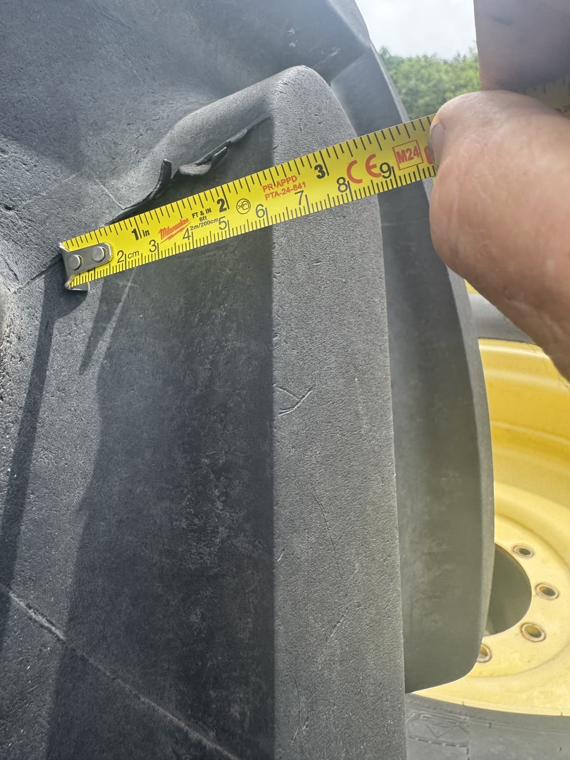 Michelin 650/85/R38 Image