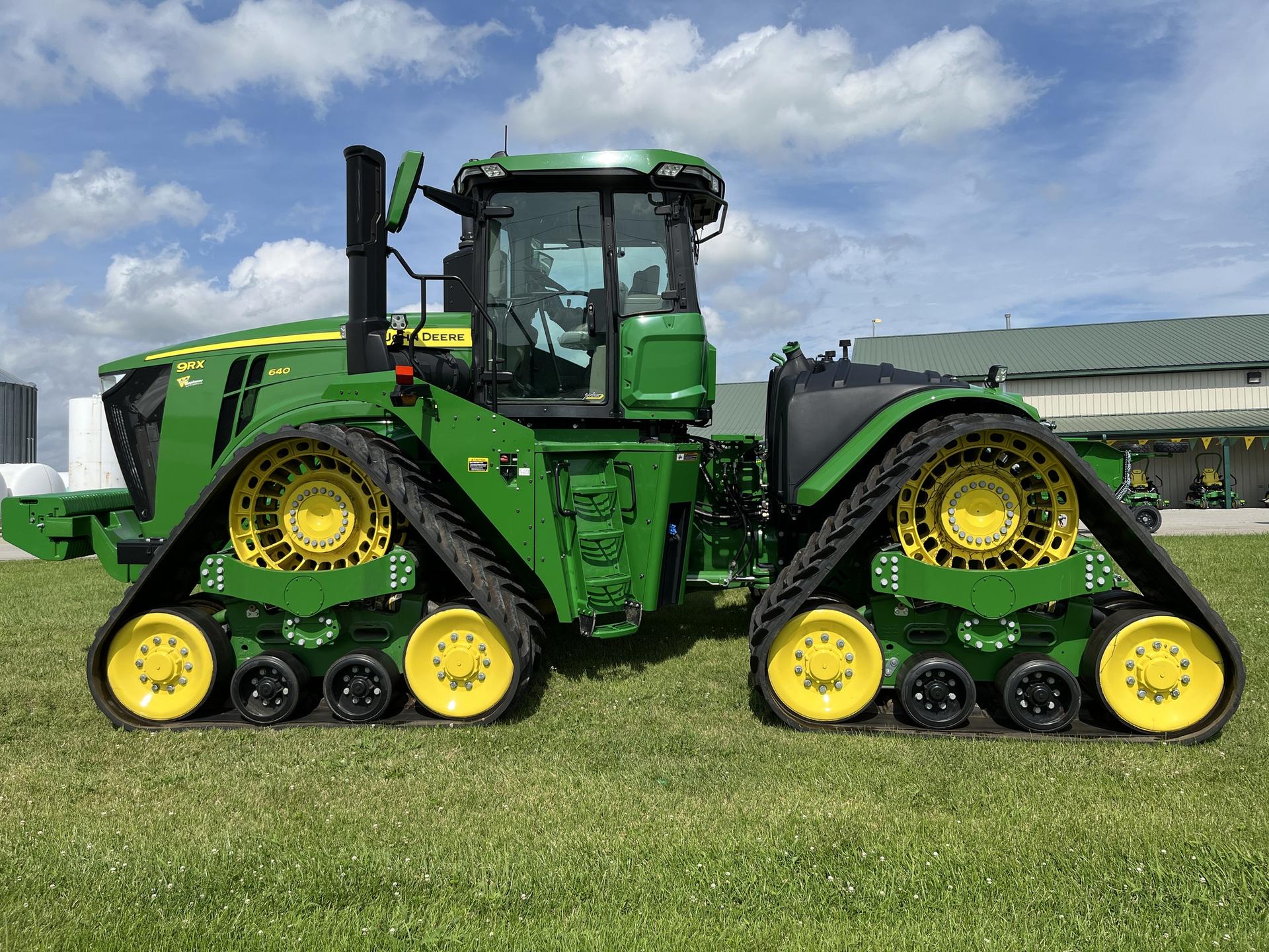 2022 John Deere 9RX 640