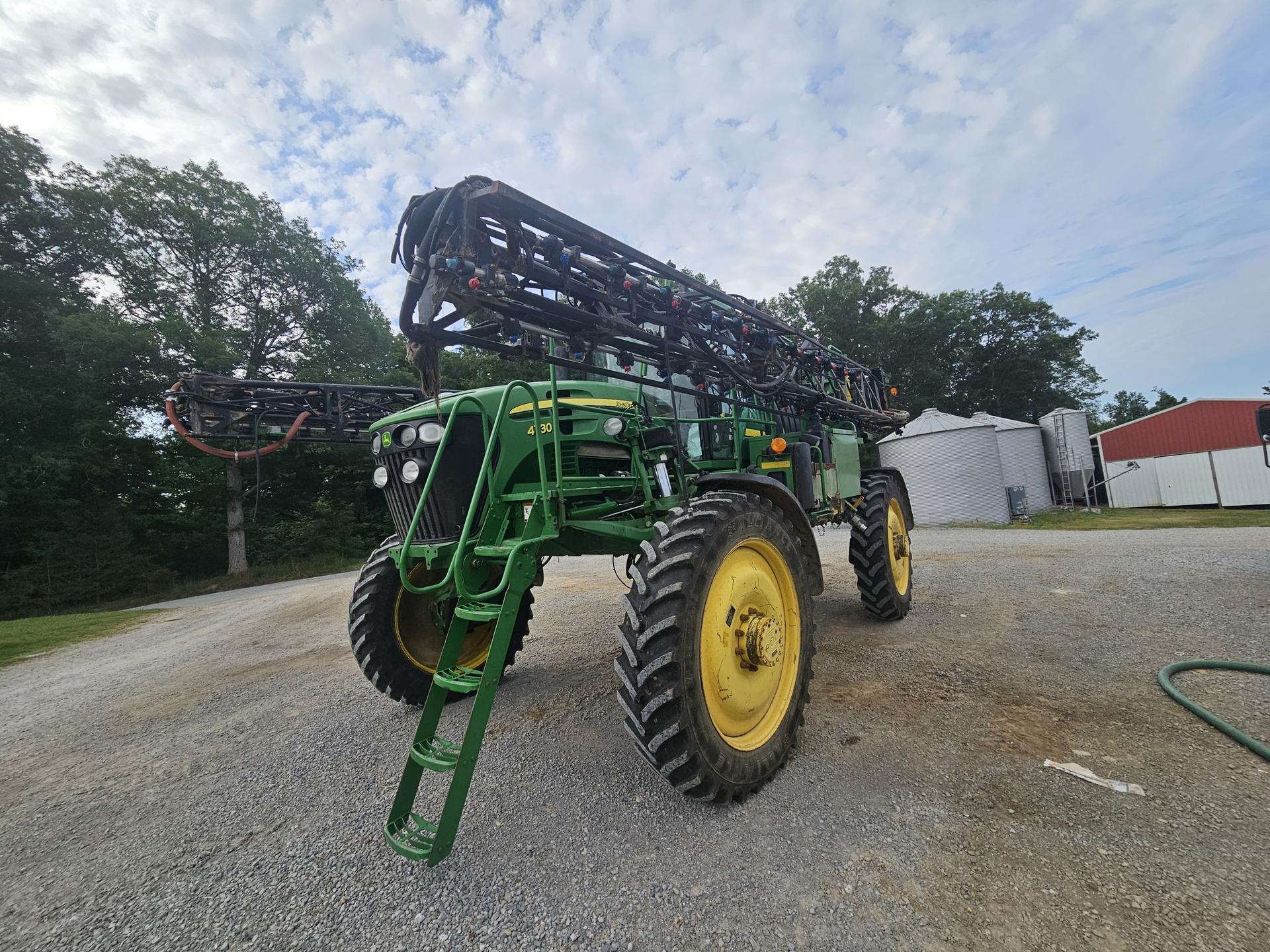 2012 John Deere 4730