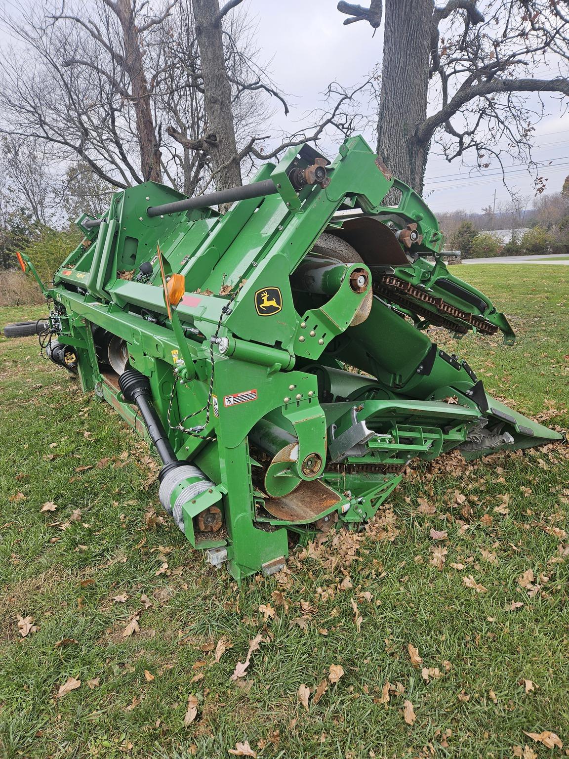 2017 John Deere 612FC