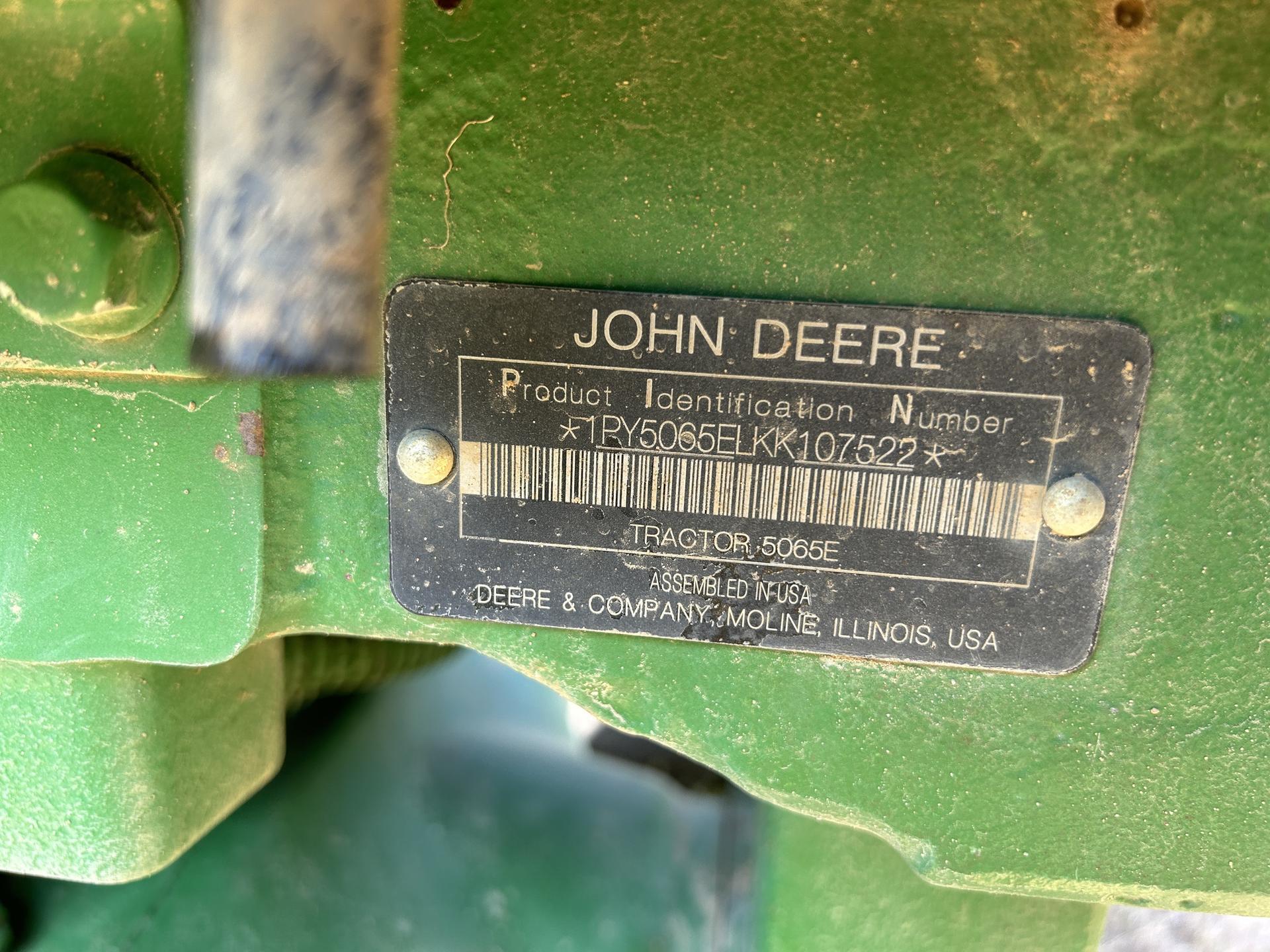 2019 John Deere 5065E