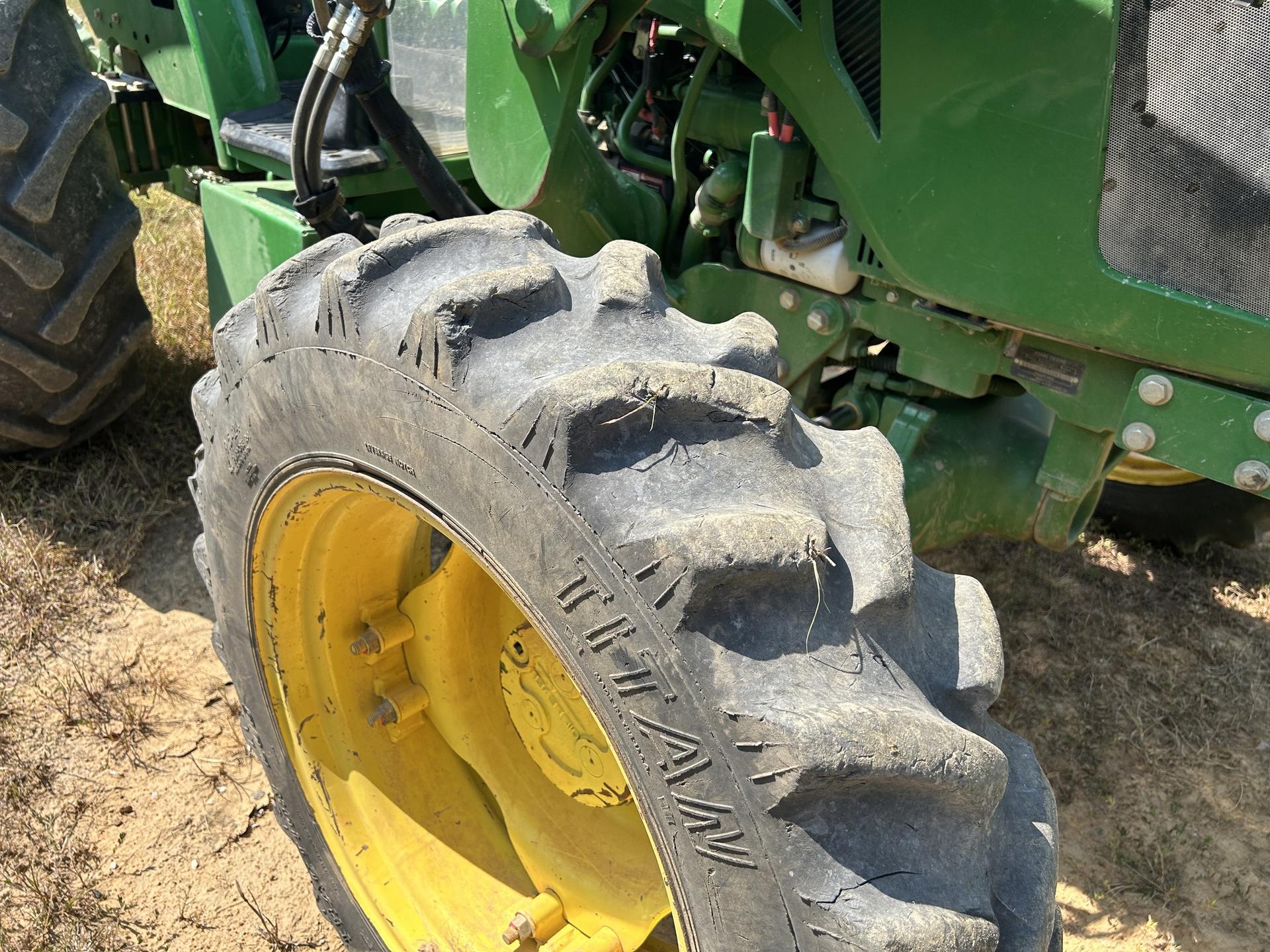 2019 John Deere 5065E