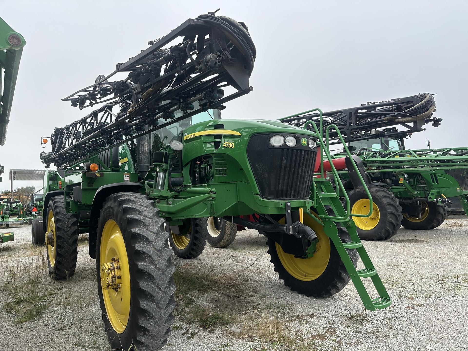 2008 John Deere 4730