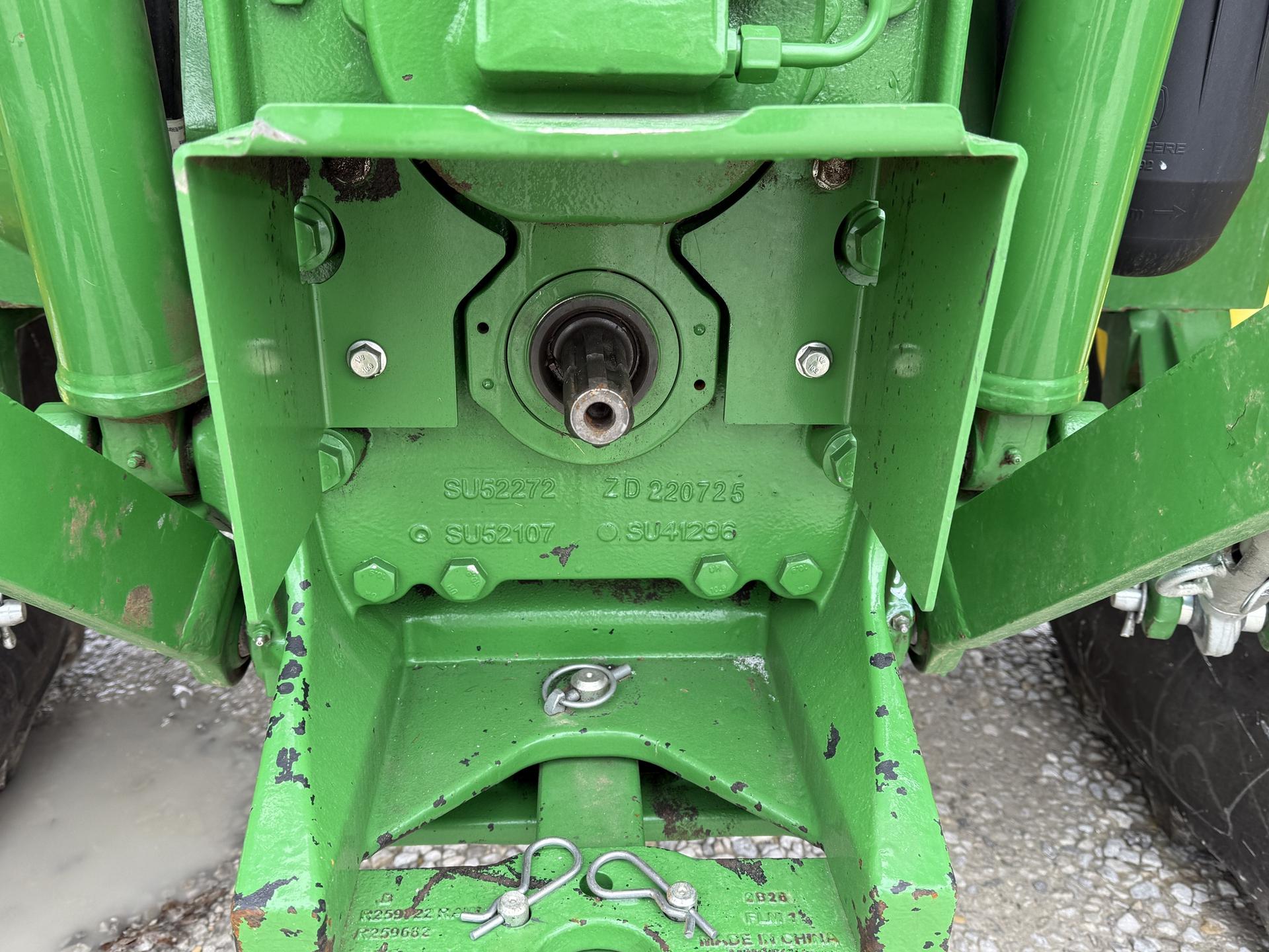 2023 John Deere 6105E Cab Image