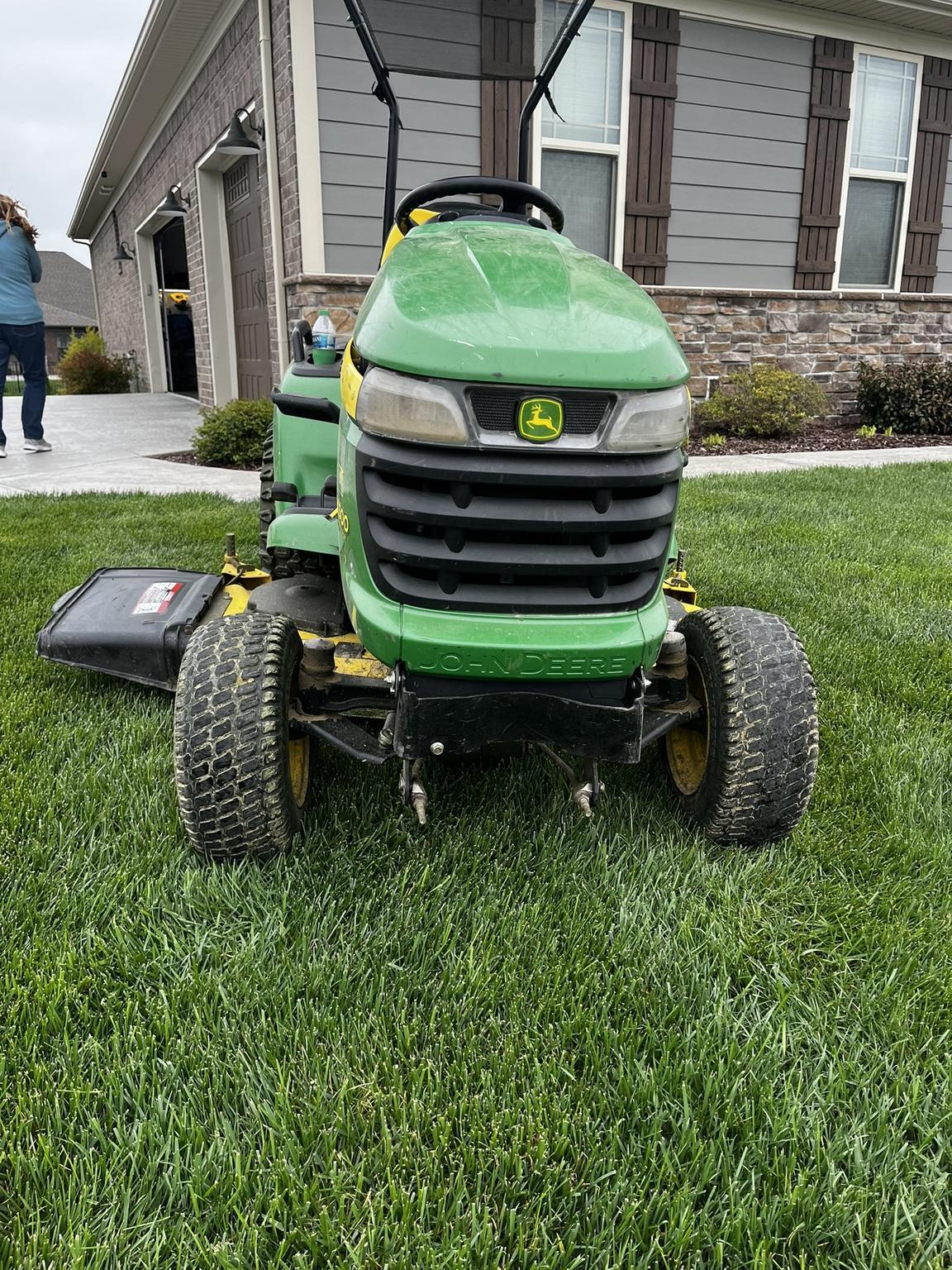 2010 John Deere X500 Image