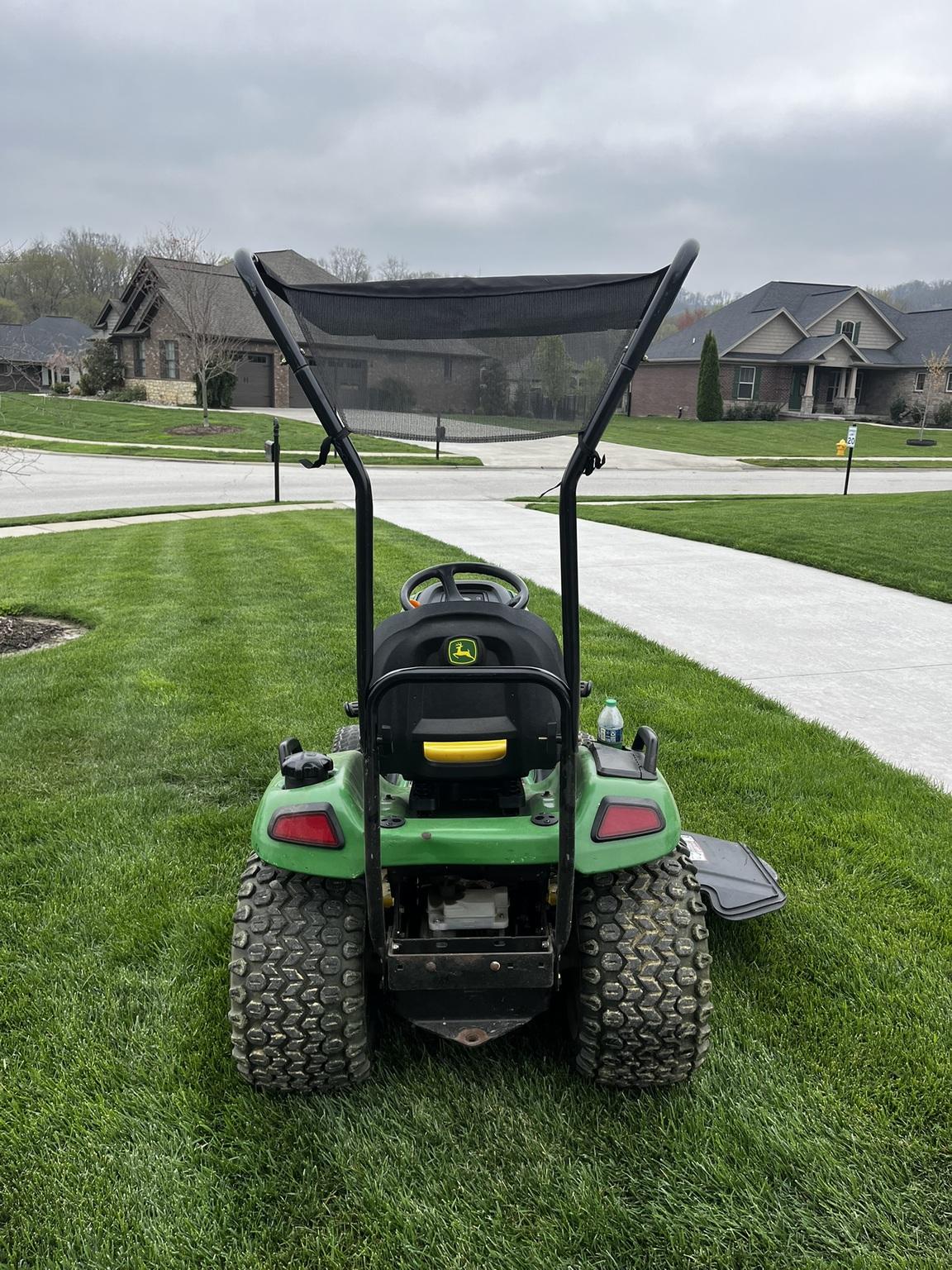 2010 John Deere X500 Image