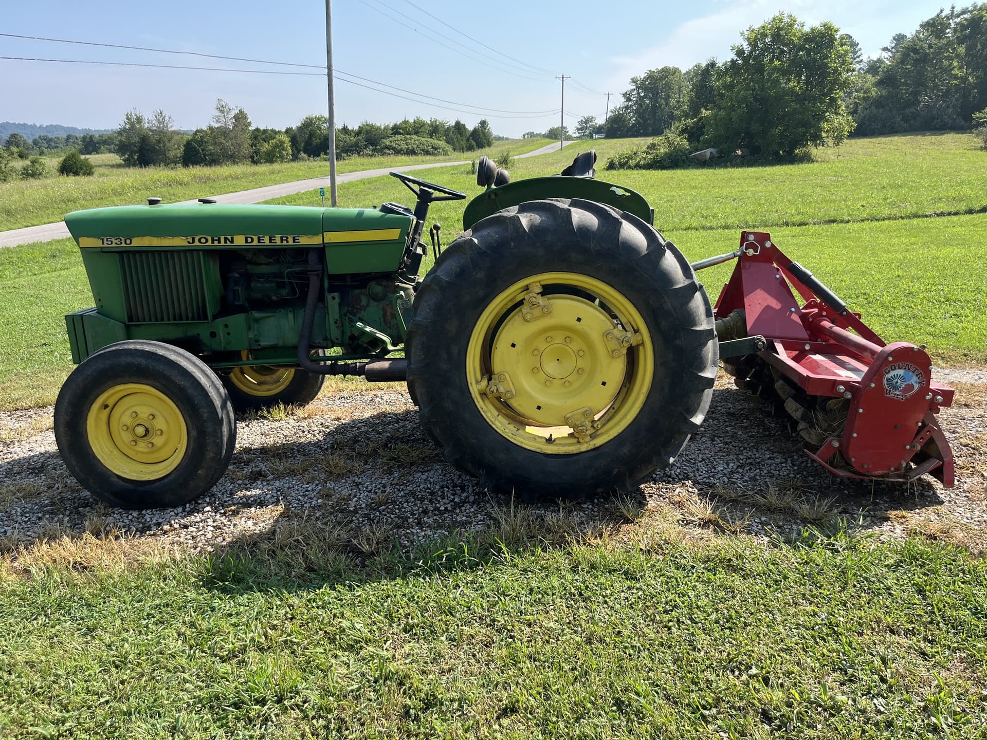 1975 John Deere 1530 Image