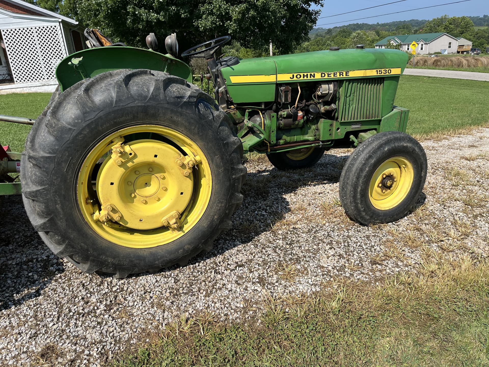 1975 John Deere 1530 Image