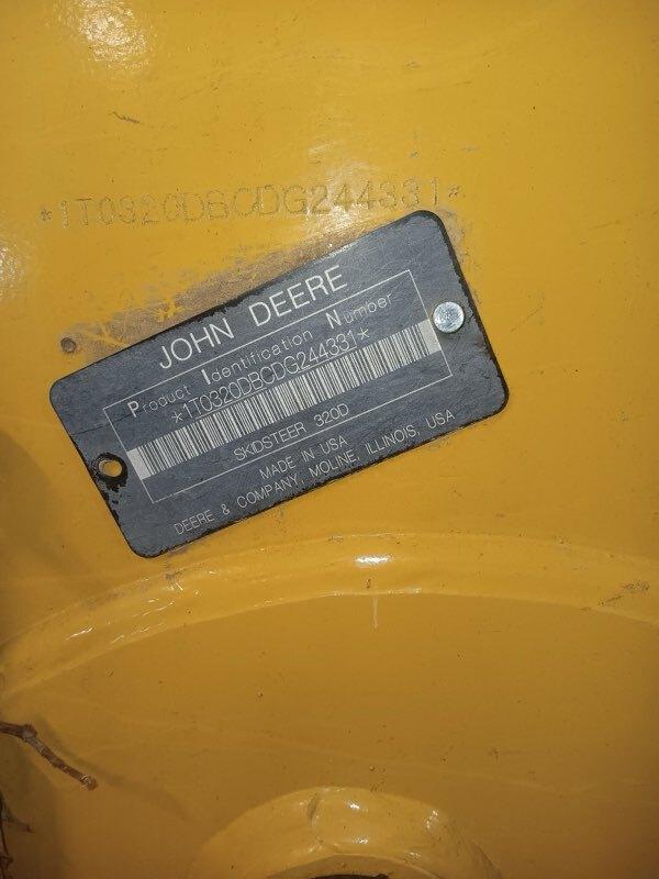 2013 John Deere 320D Image