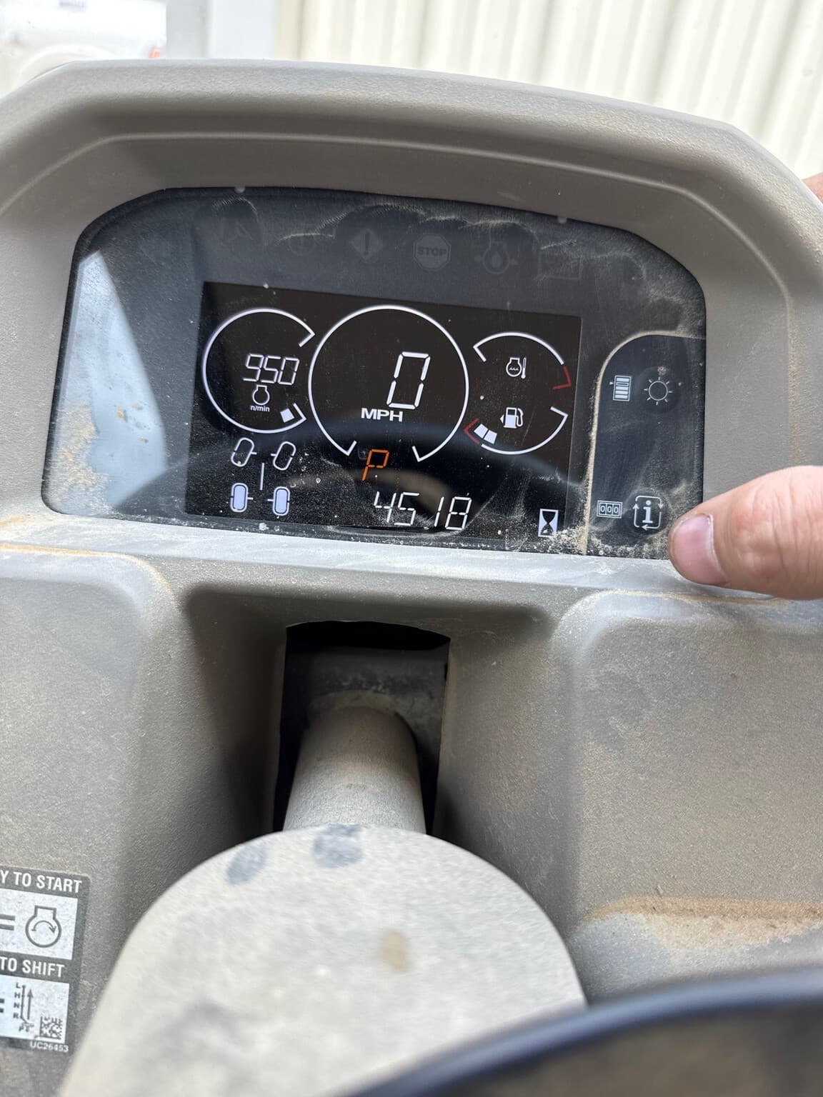 2022 John Deere XUV 835R Image