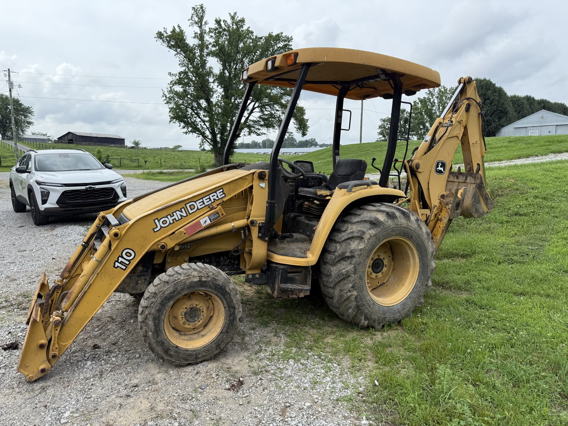 2005 John Deere 110TLB Image