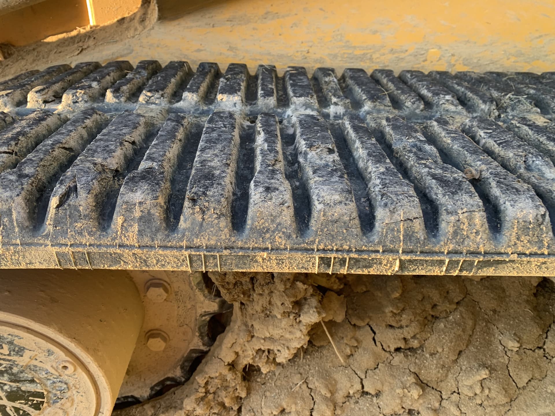 2018 John Deere 331G Image