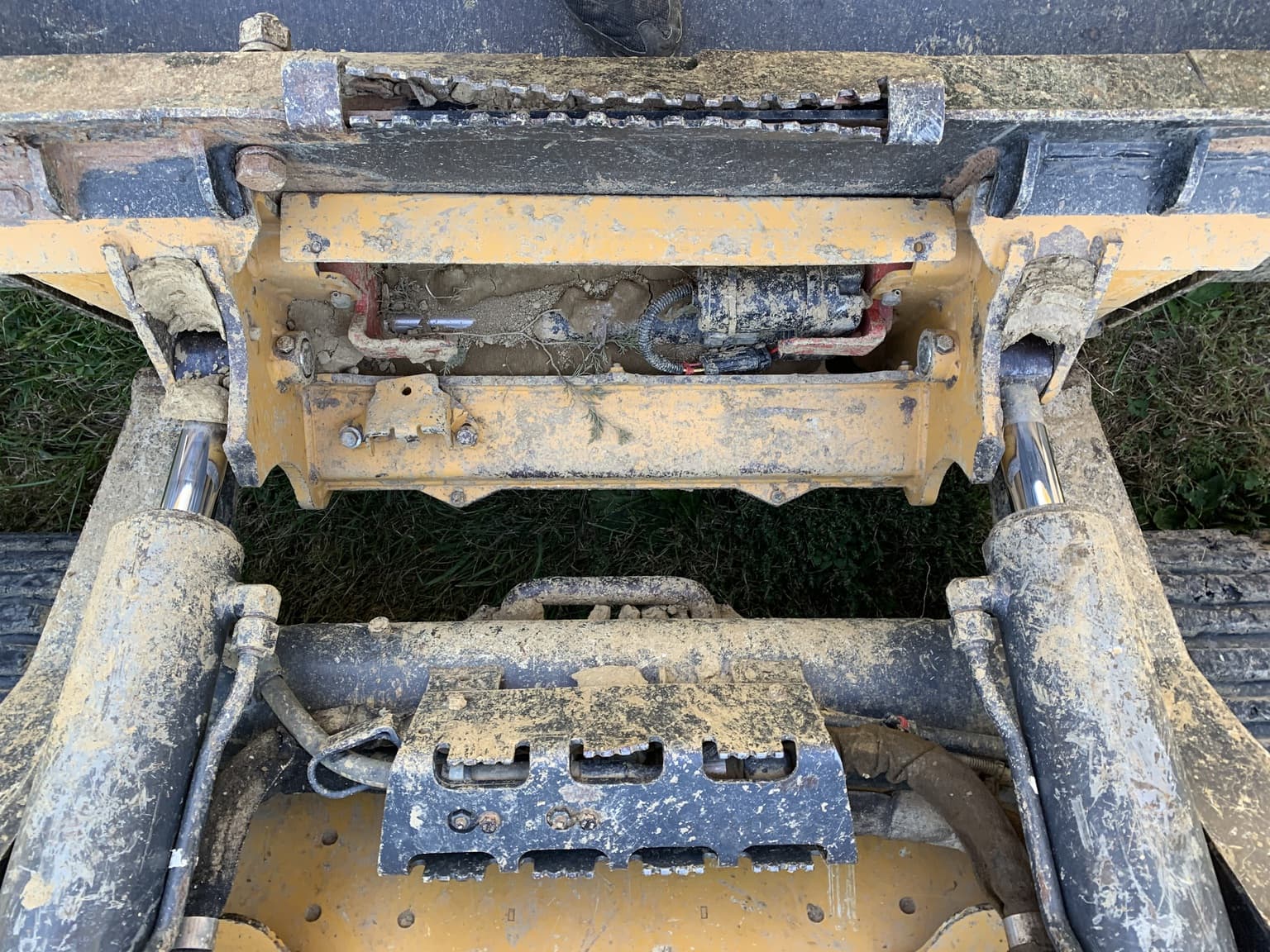 2018 John Deere 331G Image