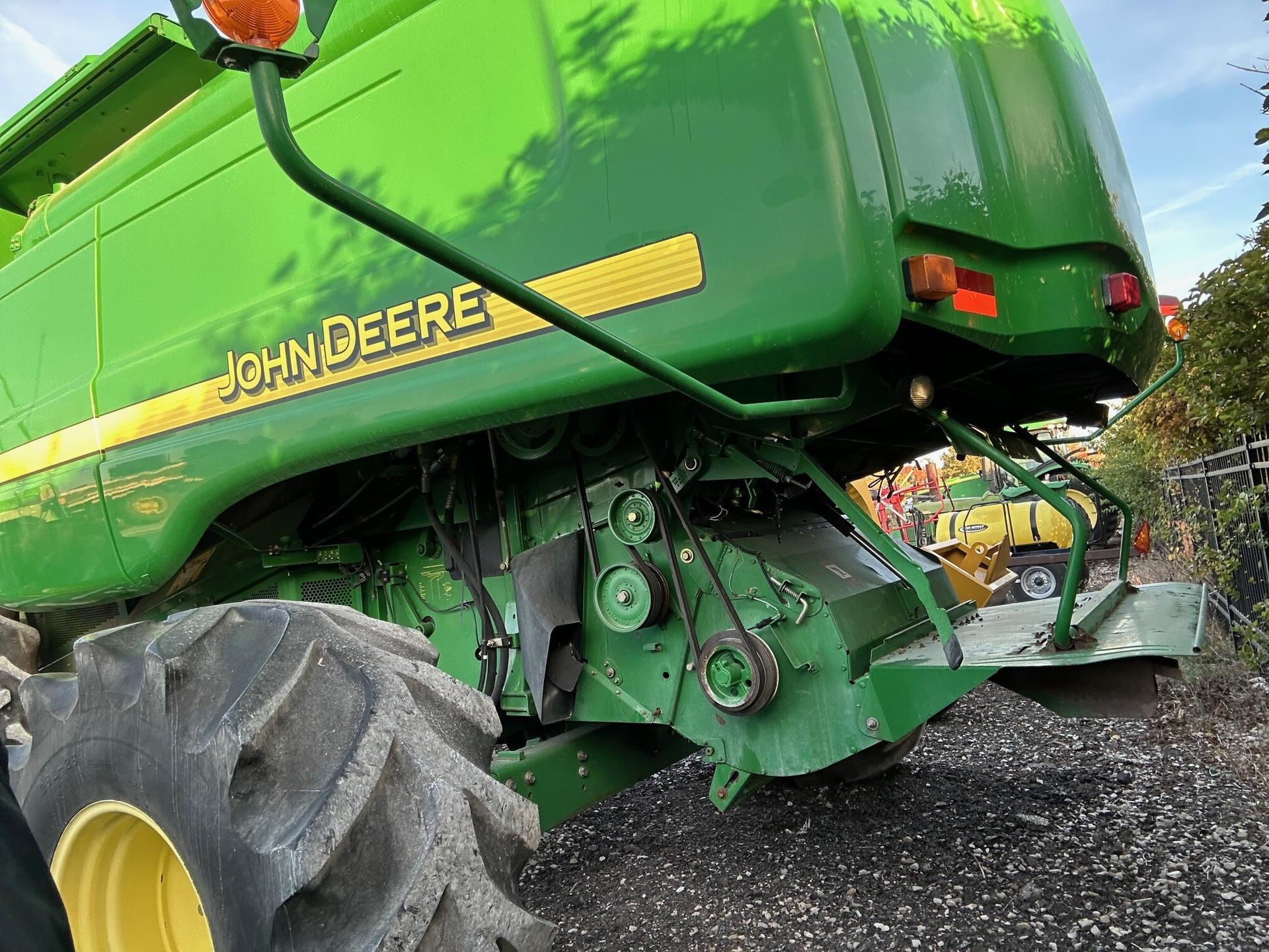 2006 John Deere 9760 STS Image