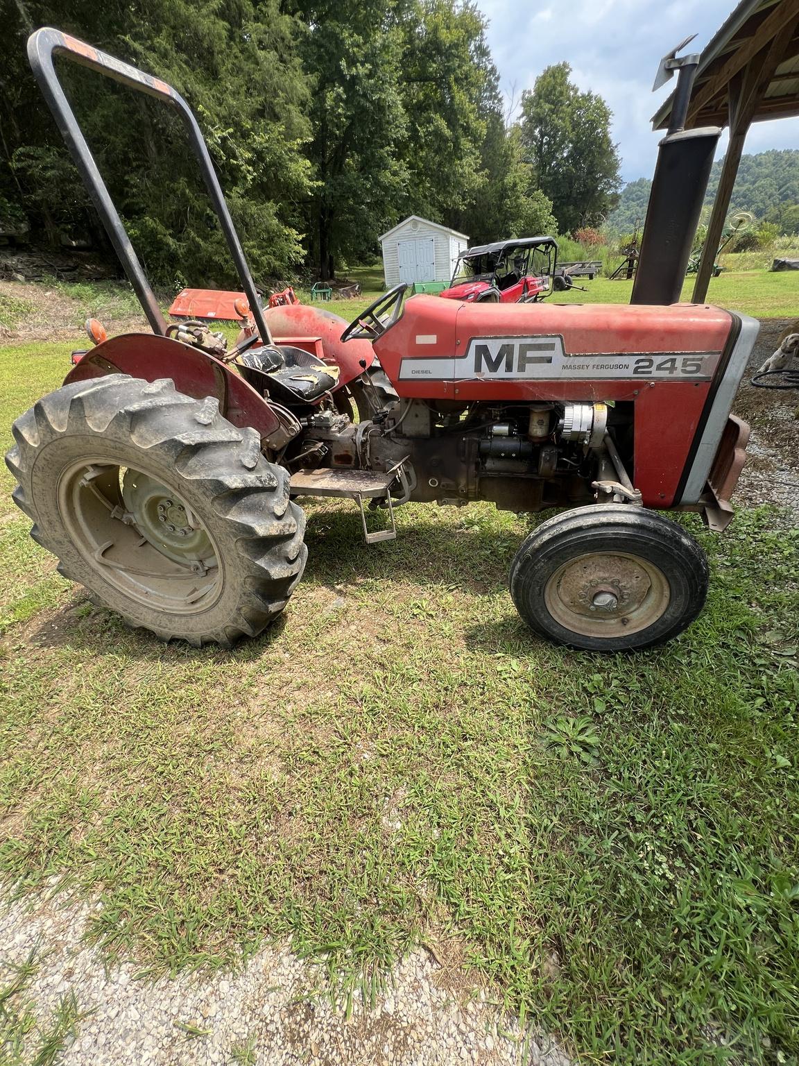 1981 Massey Ferguson 245