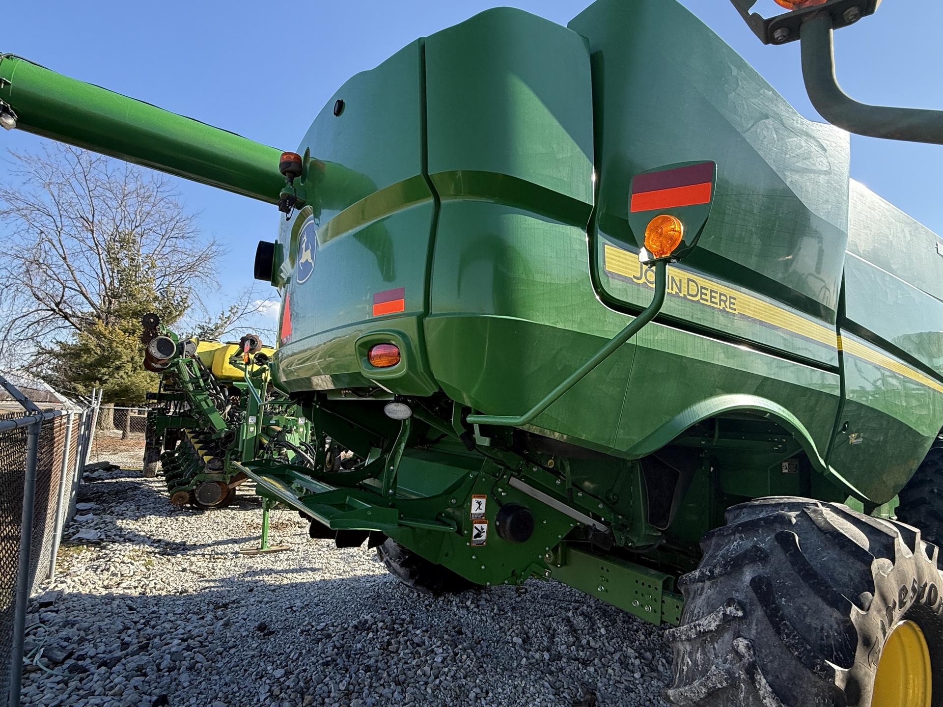 2019 John Deere S770 Image