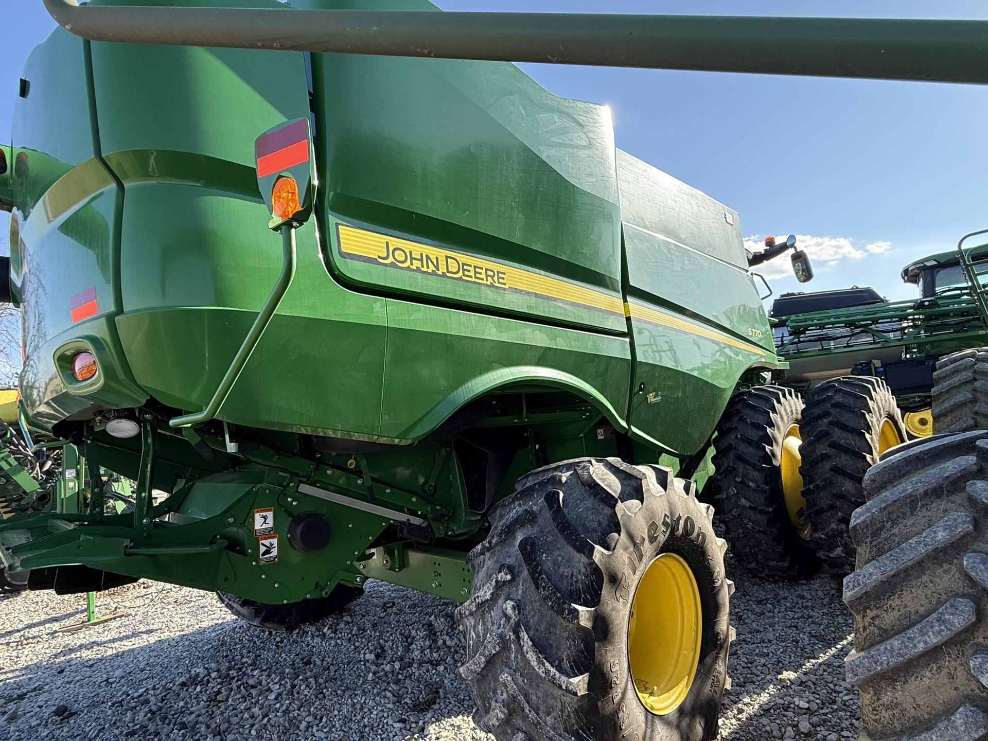 2019 John Deere S770 Image