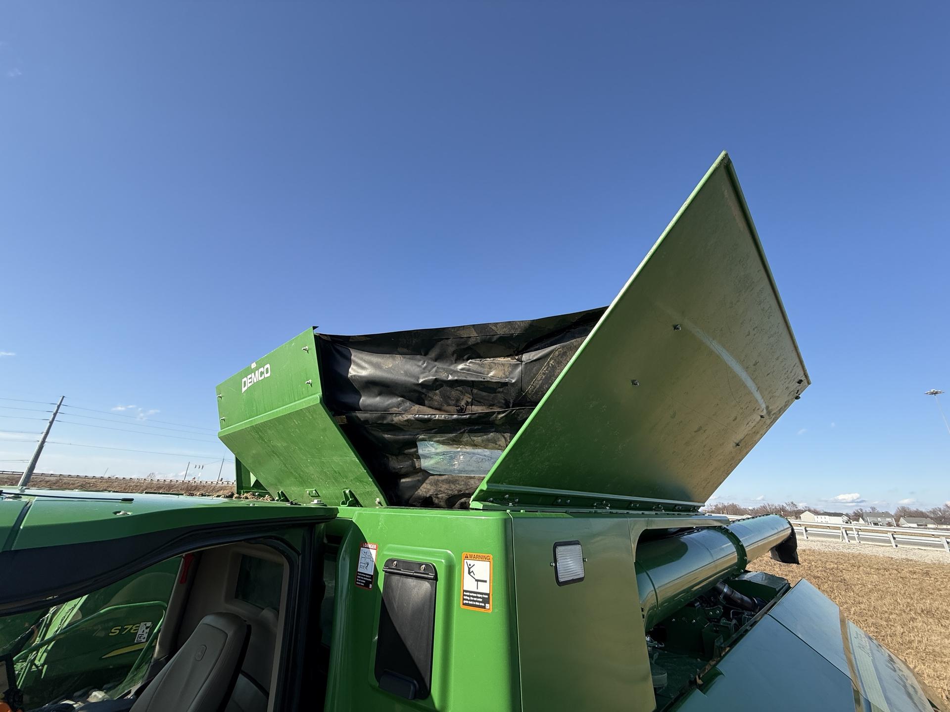 2019 John Deere S770 Image