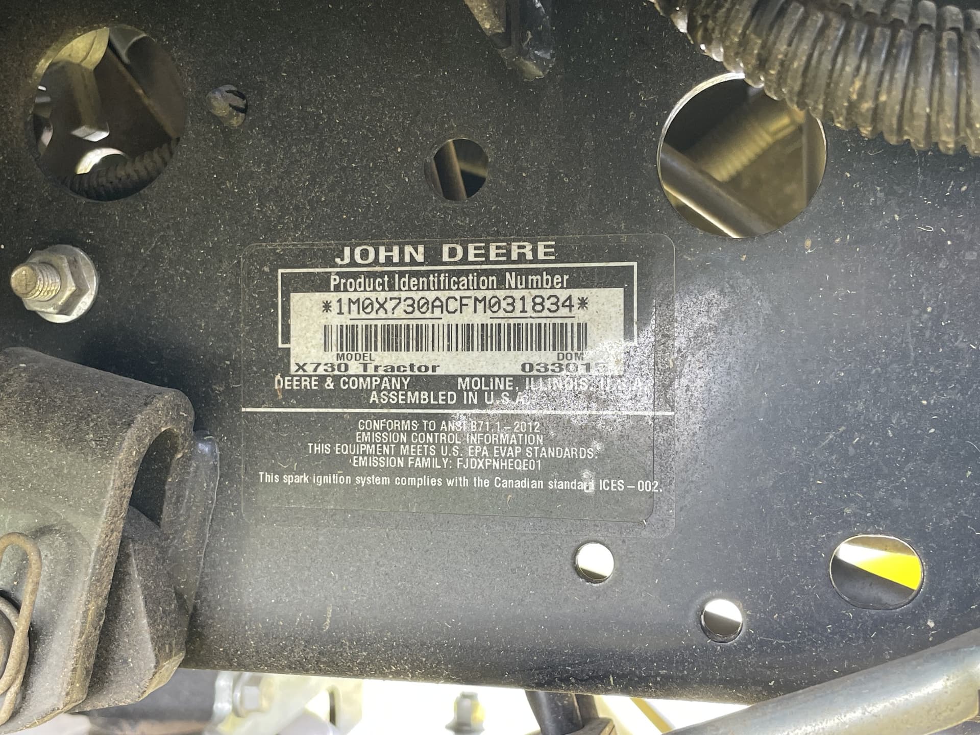 2015 John Deere X730 Image