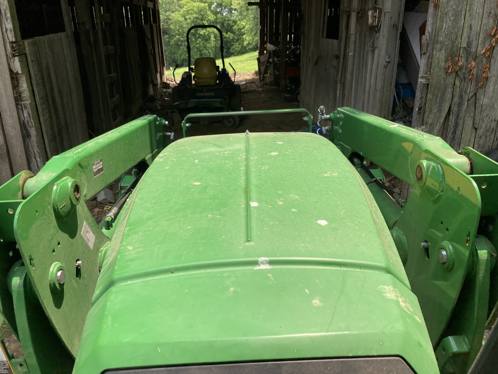 2016 John Deere 5065E Image