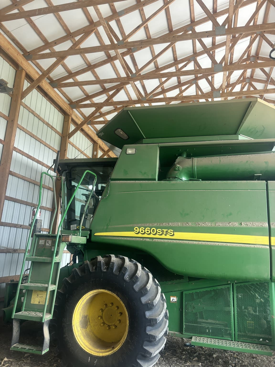 2004 John Deere 9660 STS Image