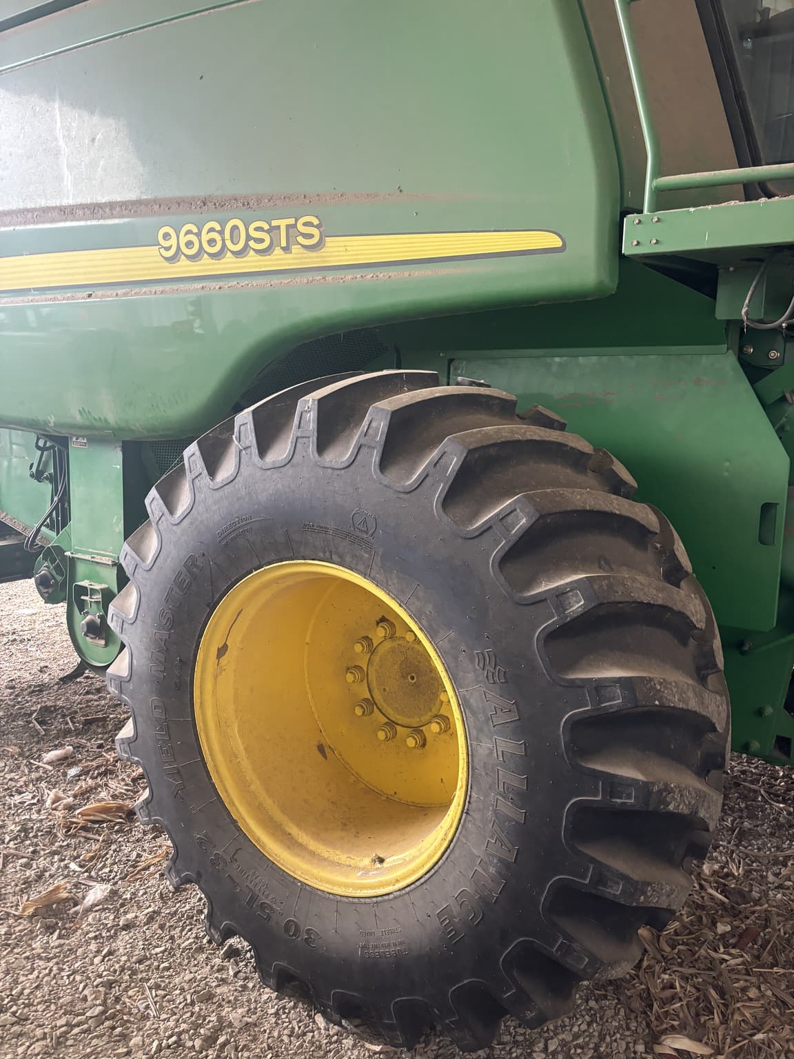 2004 John Deere 9660 STS Image