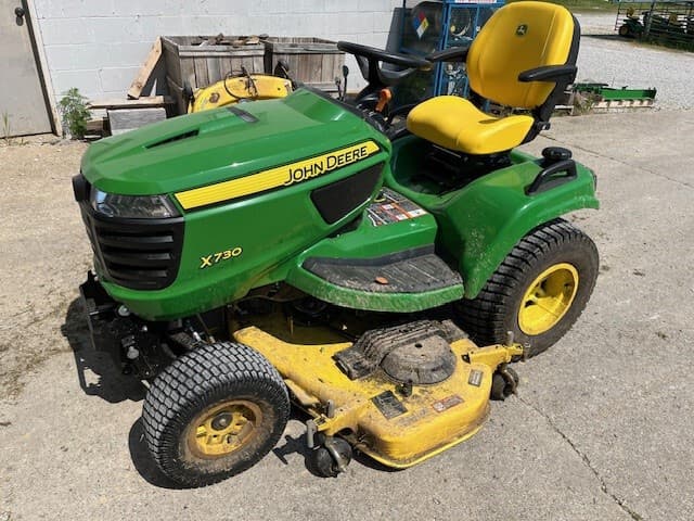 2023 John Deere X730 Image