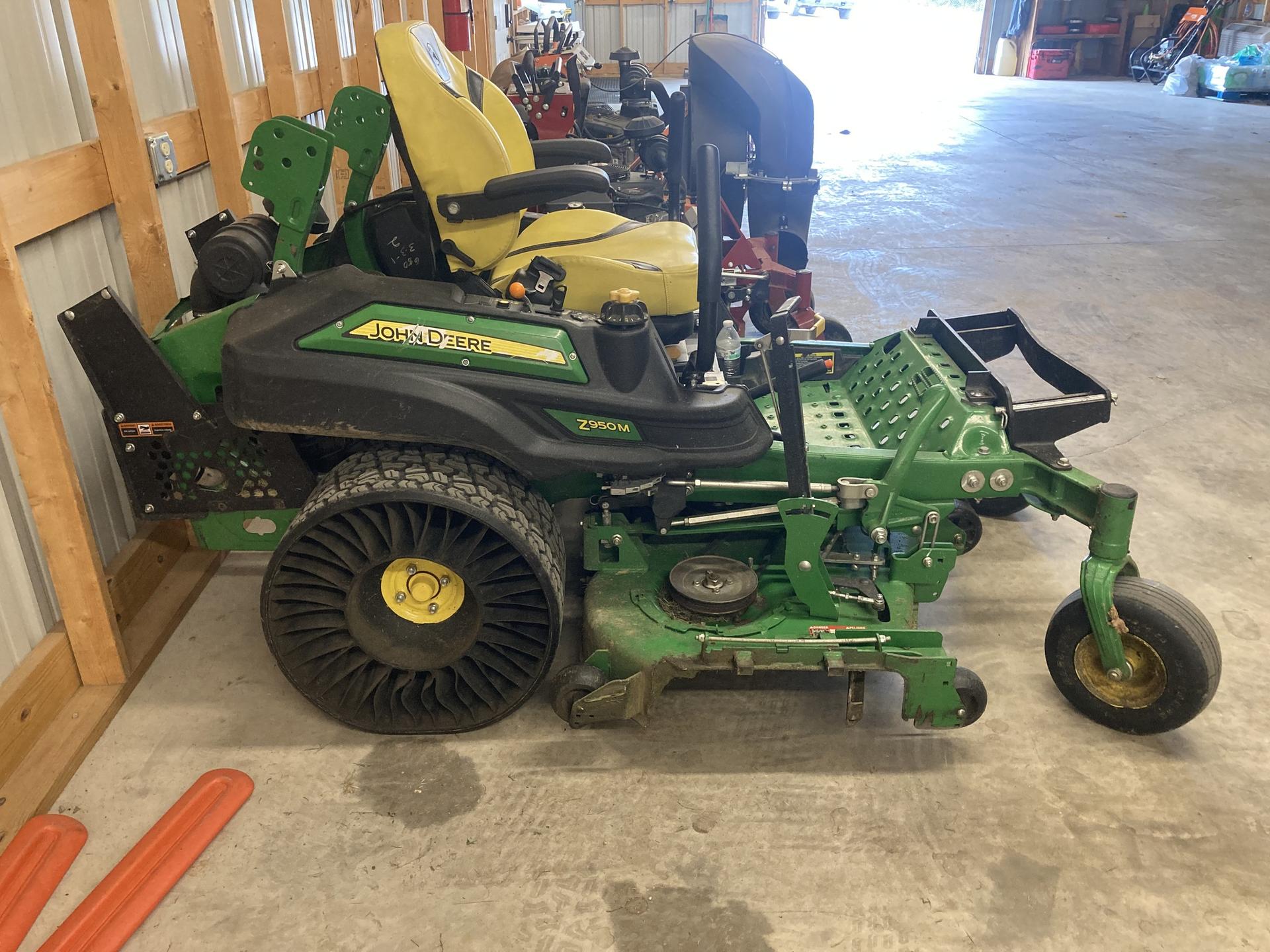 2020 John Deere Z950M