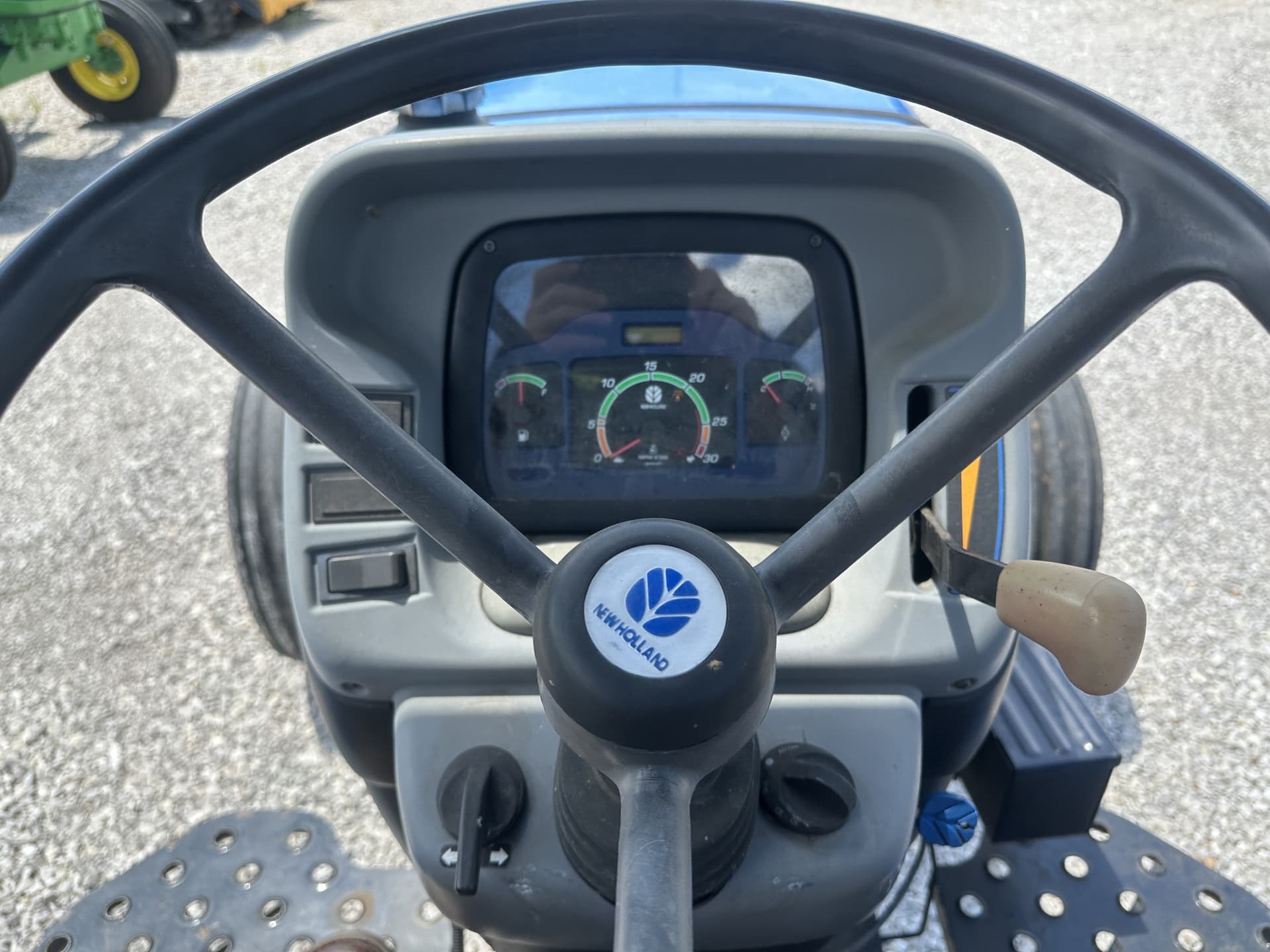 2007 New Holland TT75A Image